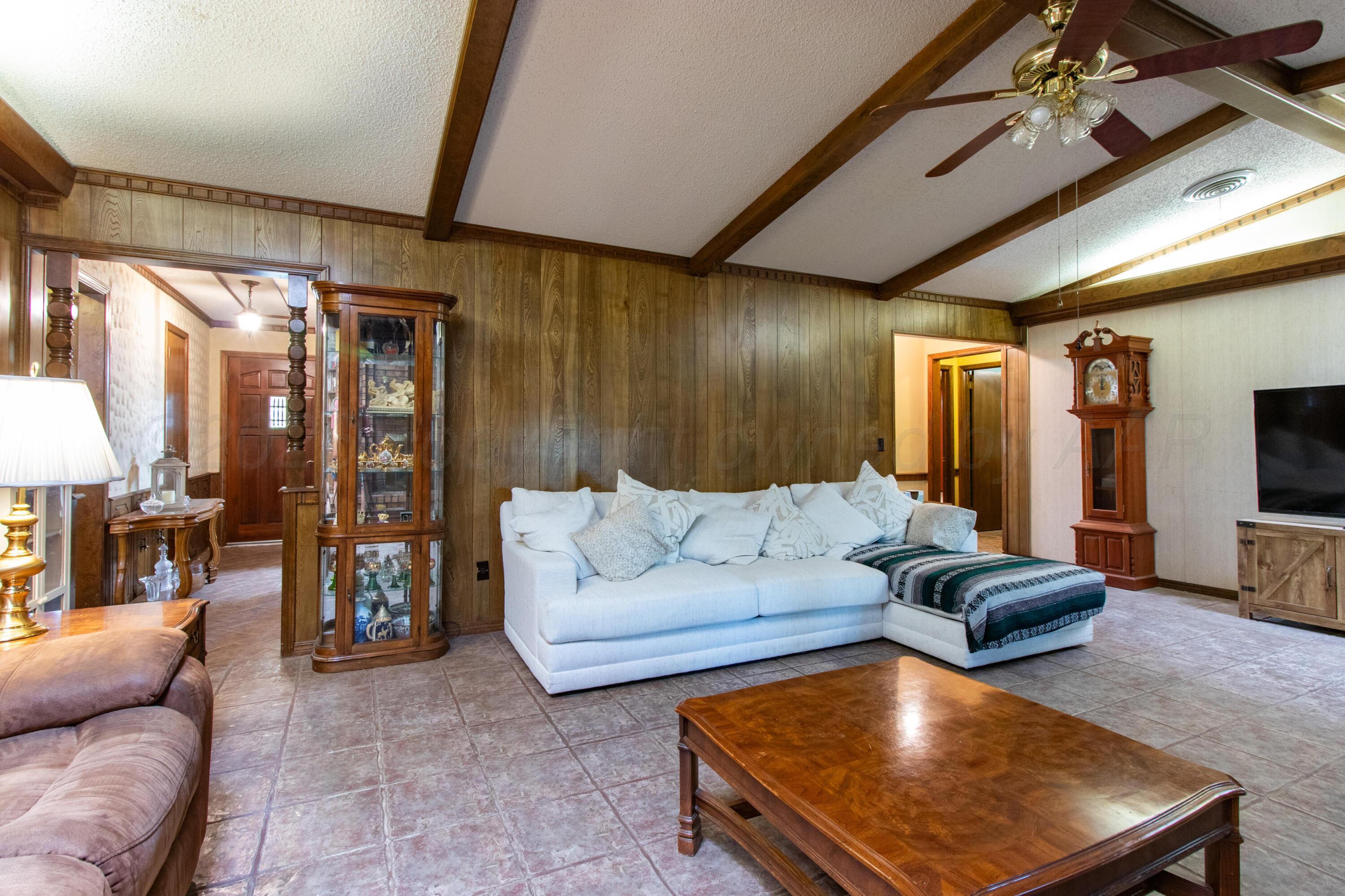 5208 While A Way Road Property Photo 12