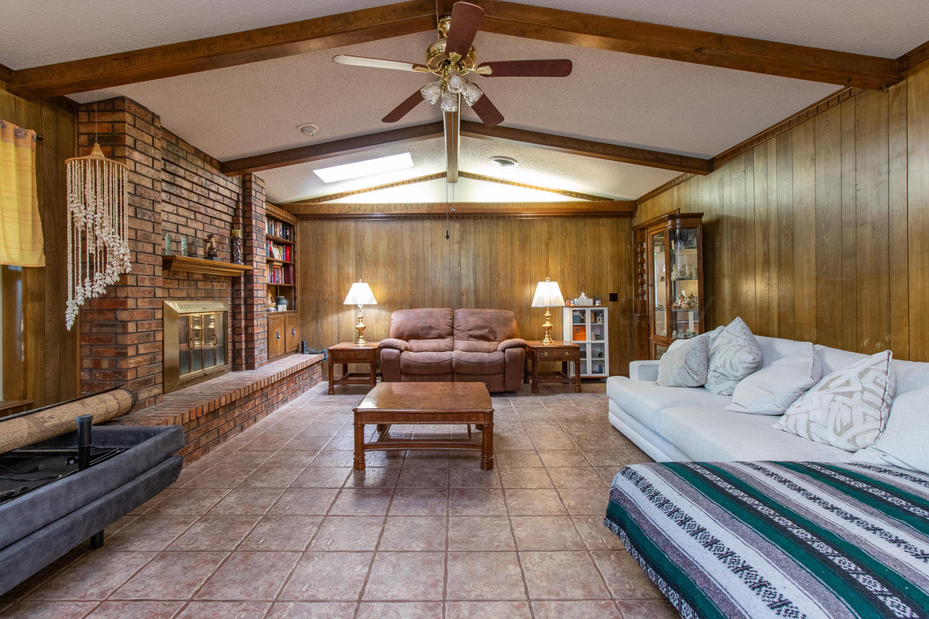 5208 While A Way Road Property Photo 13