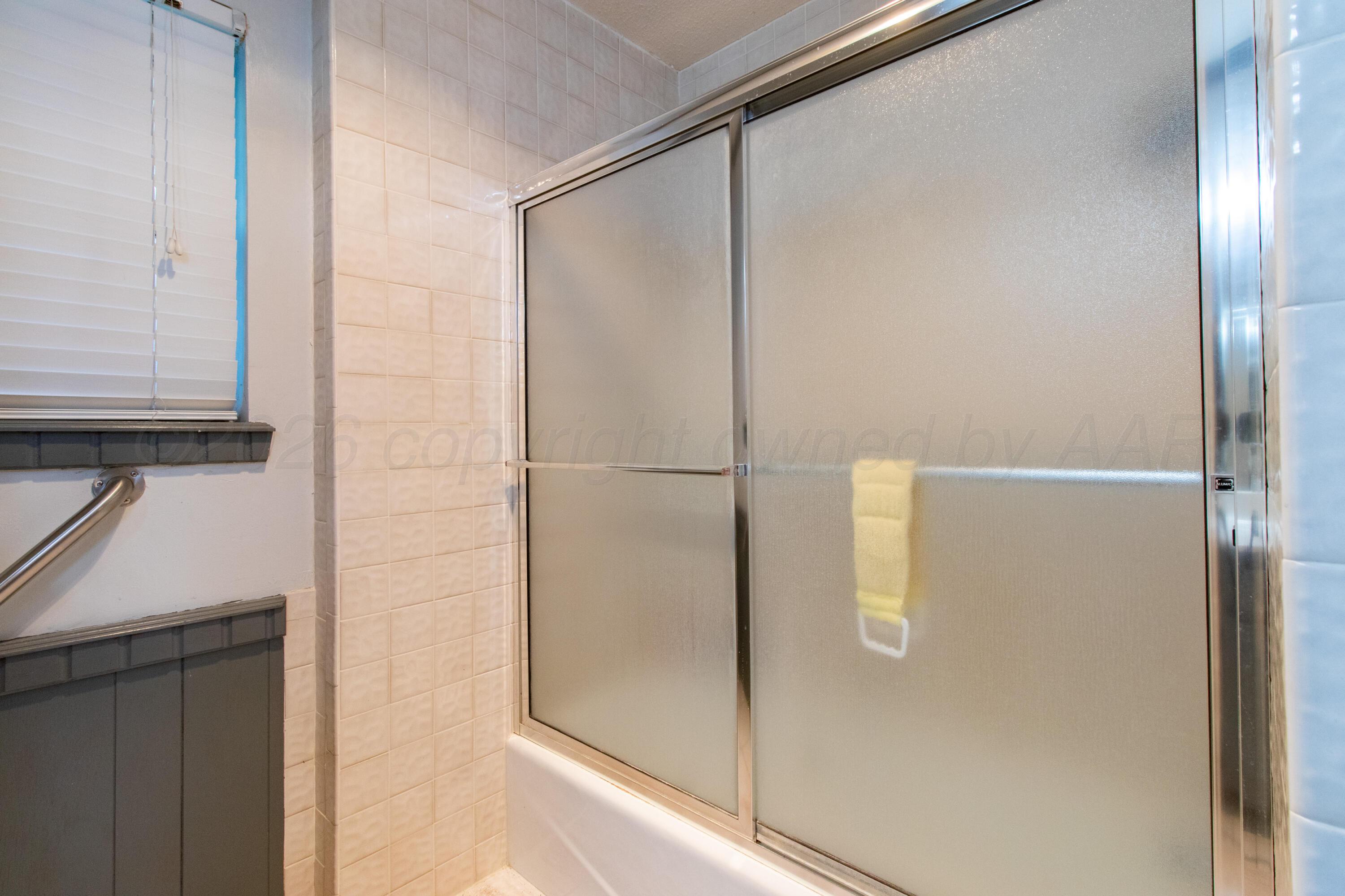 5208 While A Way Road Property Photo 23