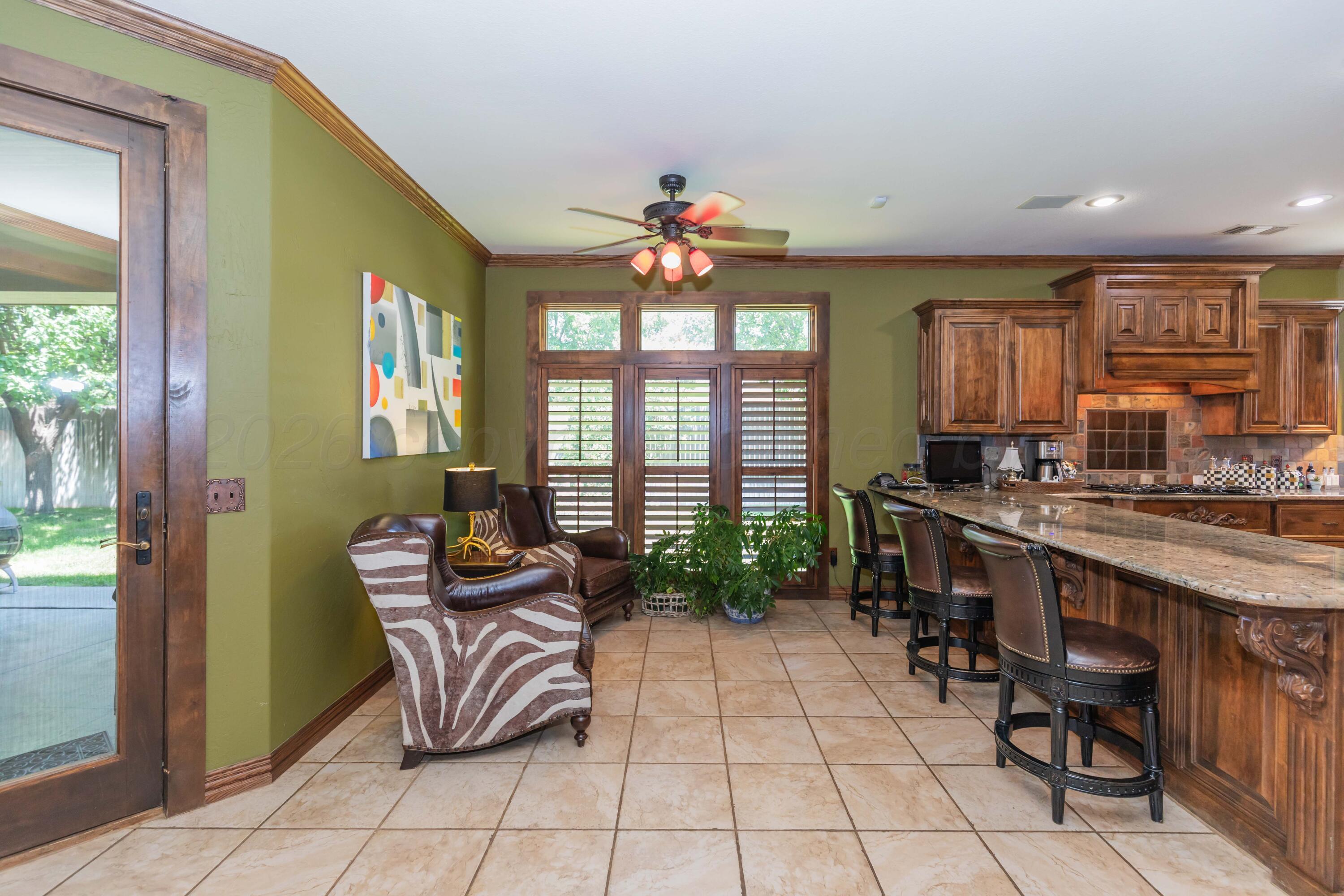 7812 Oakview Drive Property Photo 10