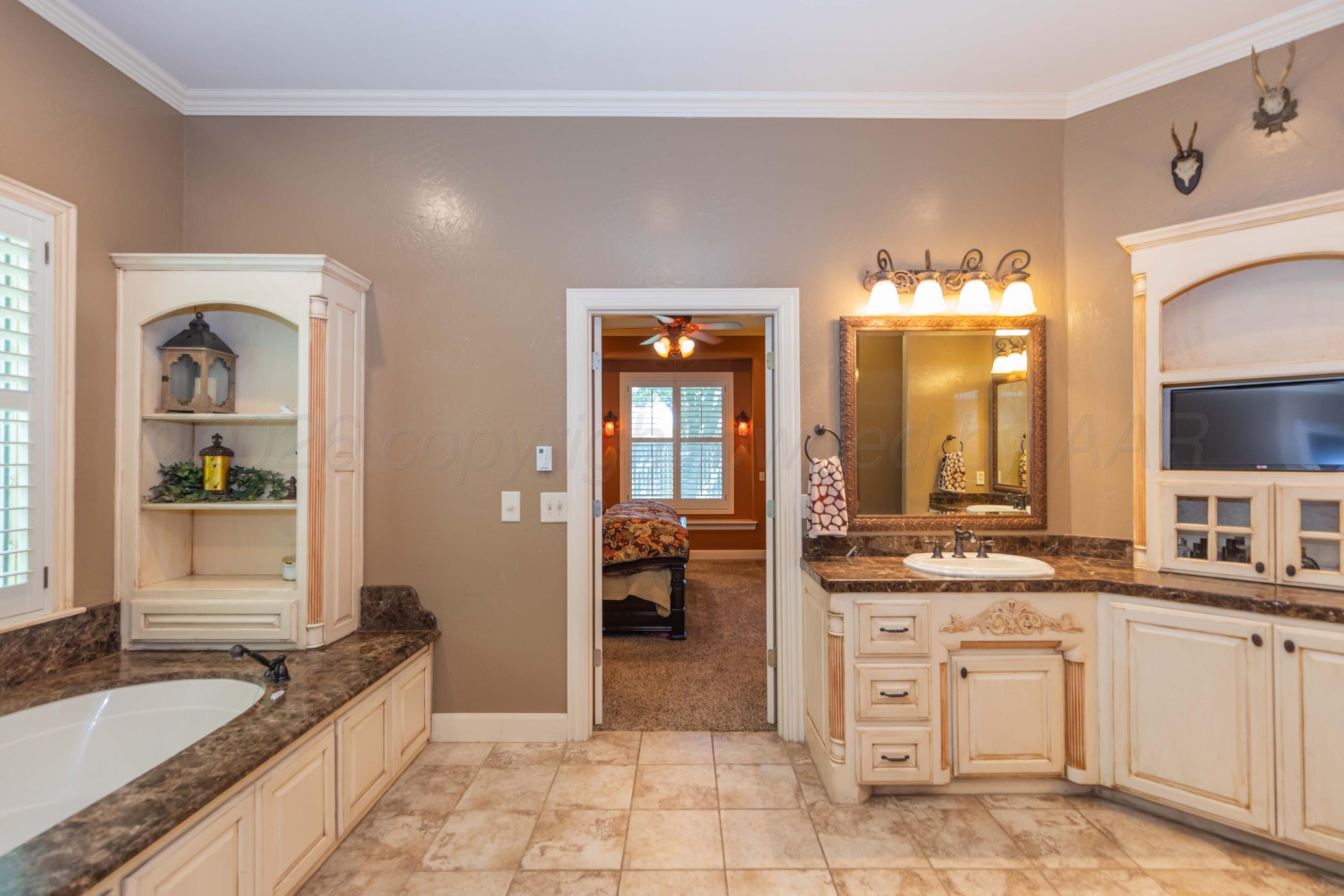 7812 Oakview Drive Property Photo 26