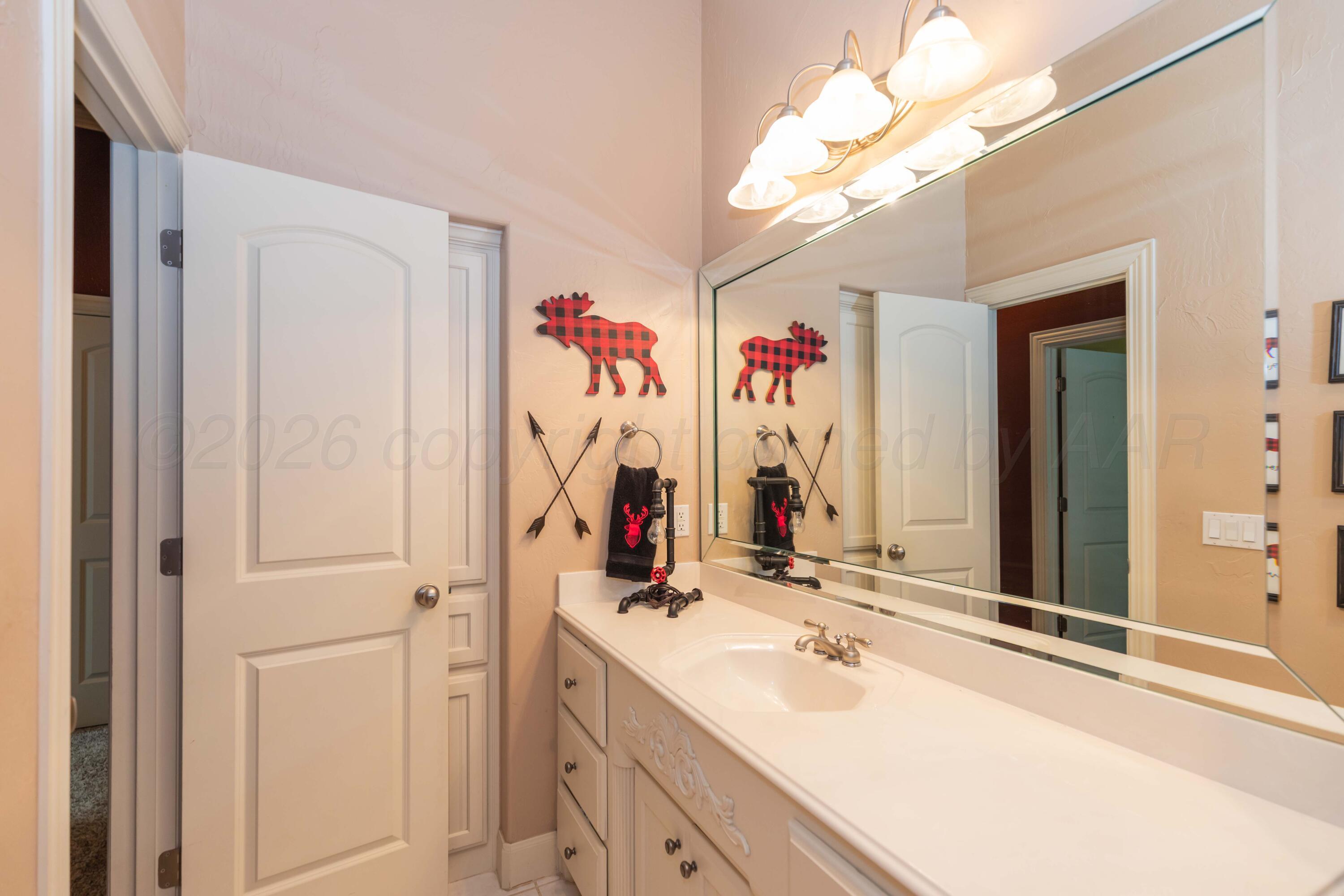 7812 Oakview Drive Property Photo 36