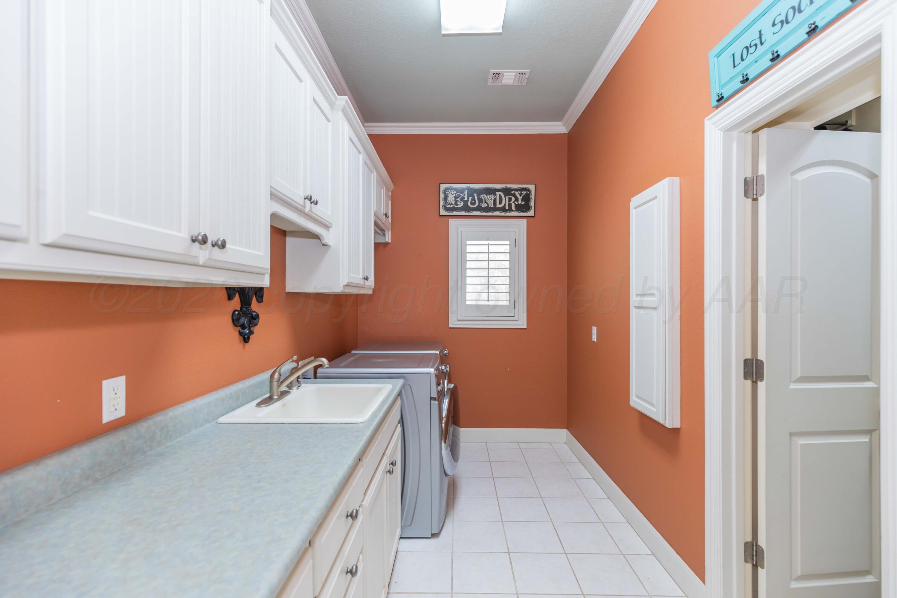 7812 Oakview Drive Property Photo 40