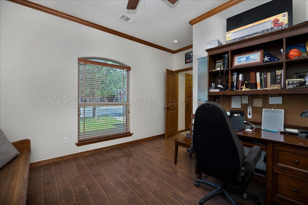 7913 Pineridge Drive Property Photo 26