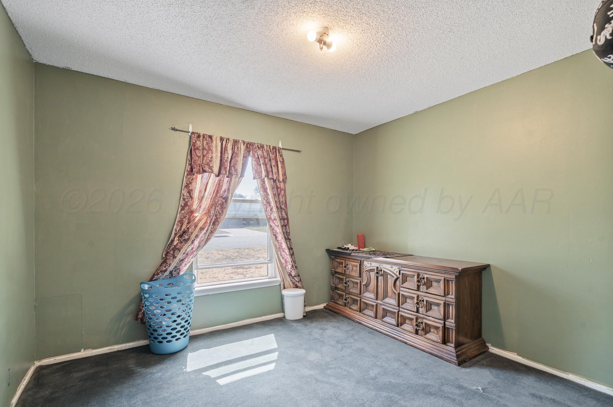 725 Stanton Avenue Property Photo 14
