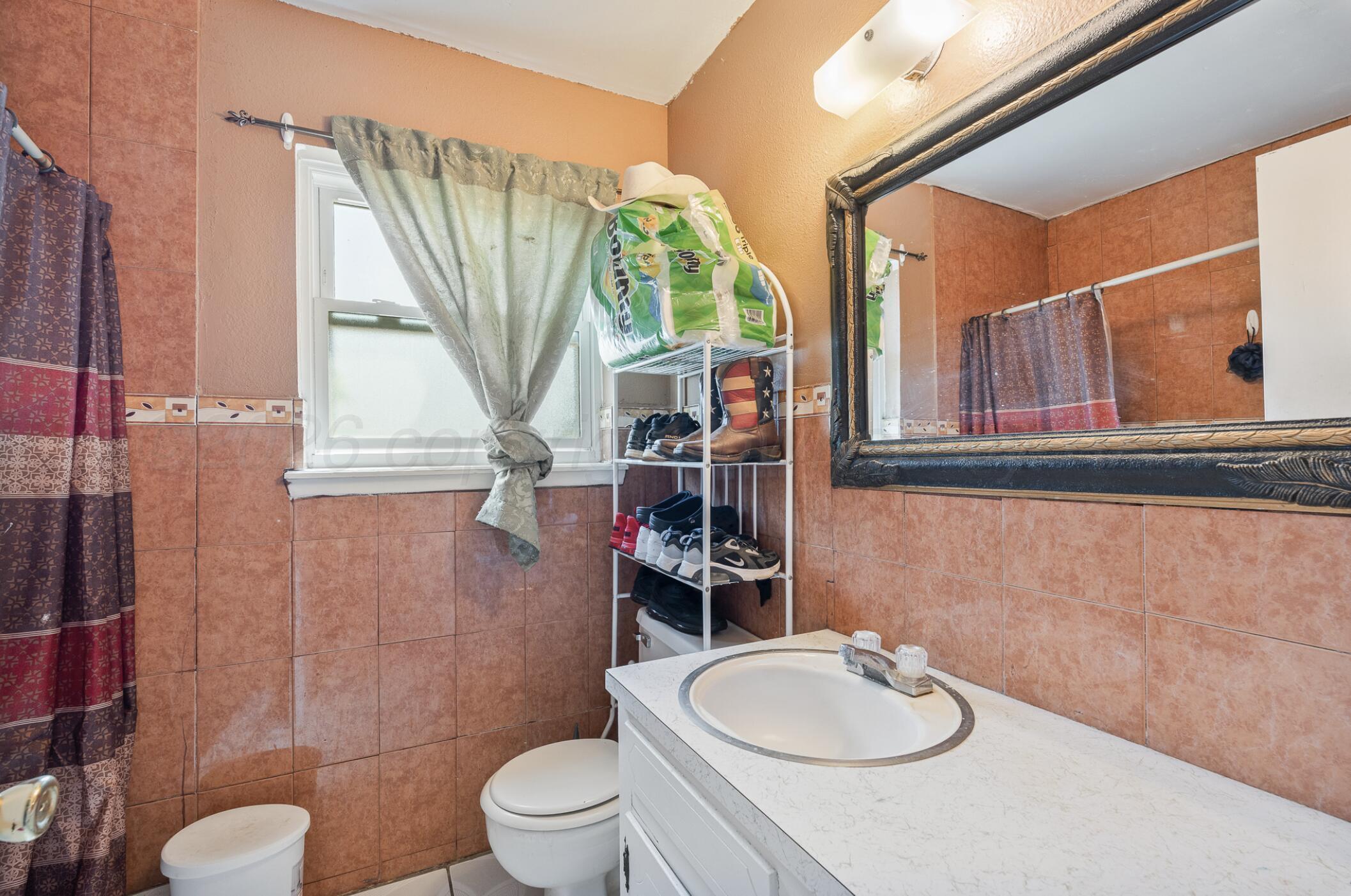 725 Stanton Avenue Property Photo 15