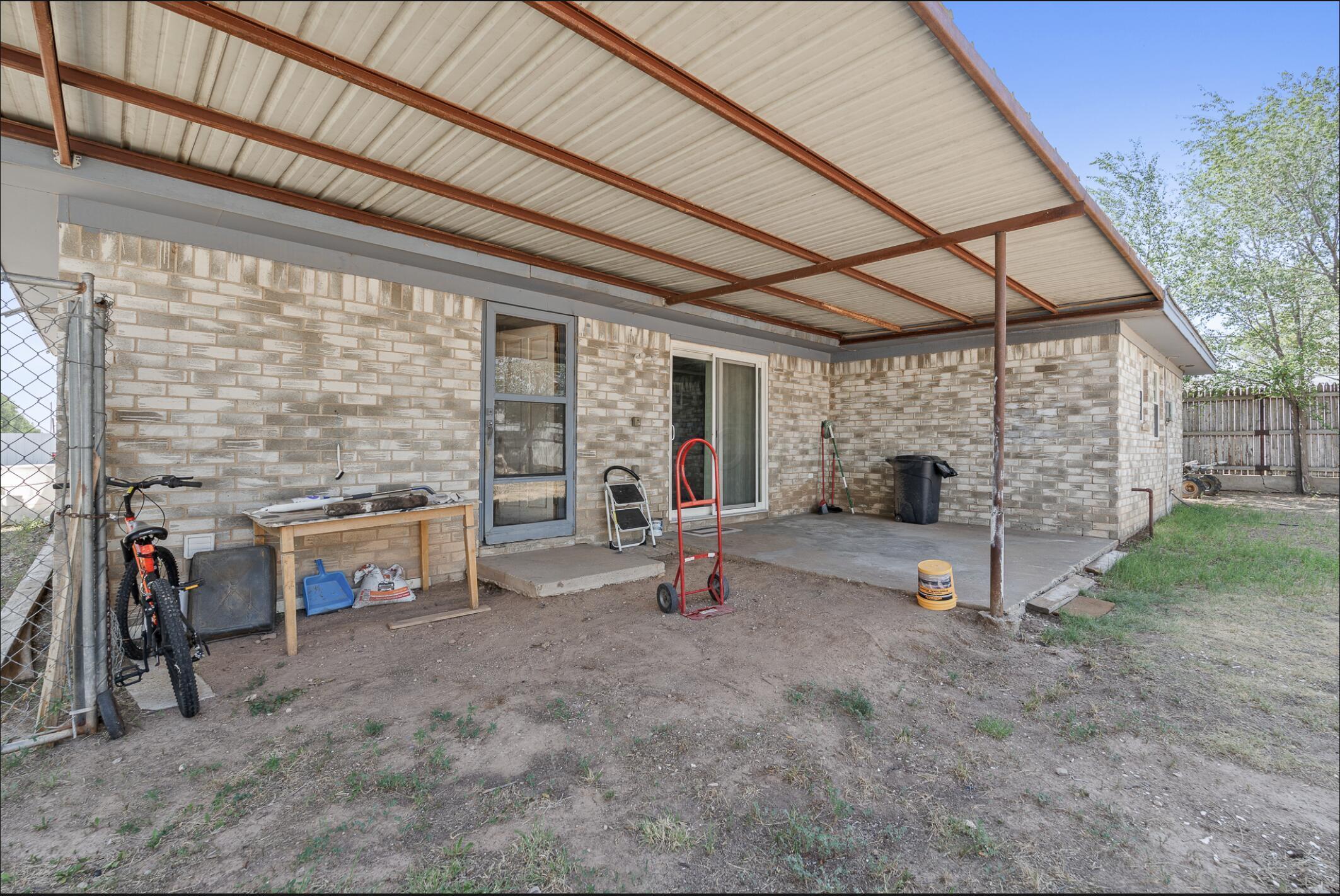 725 Stanton Avenue Property Photo 18