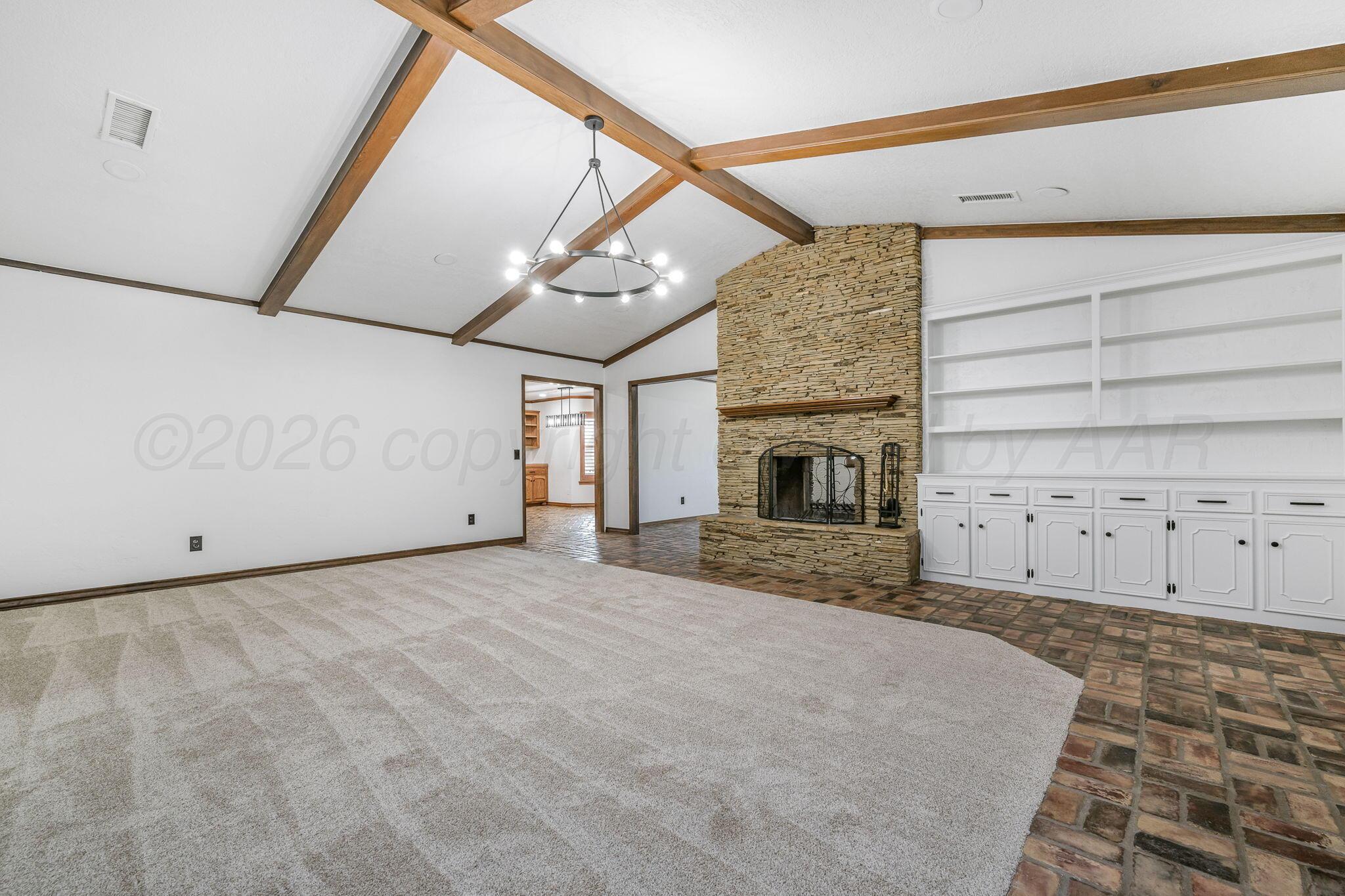 7027 Oneill Drive Property Photo 4