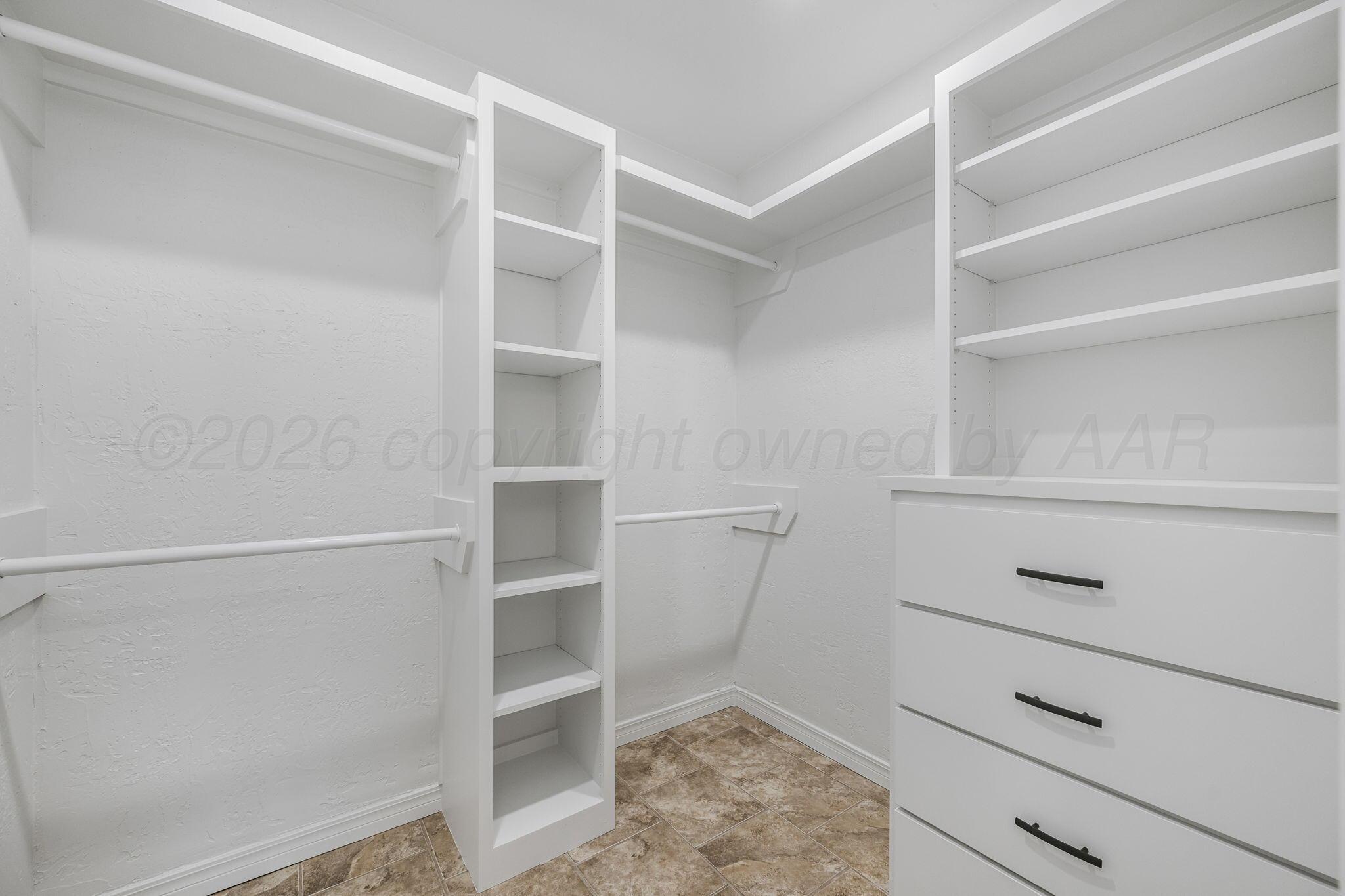 7027 Oneill Drive Property Photo 22