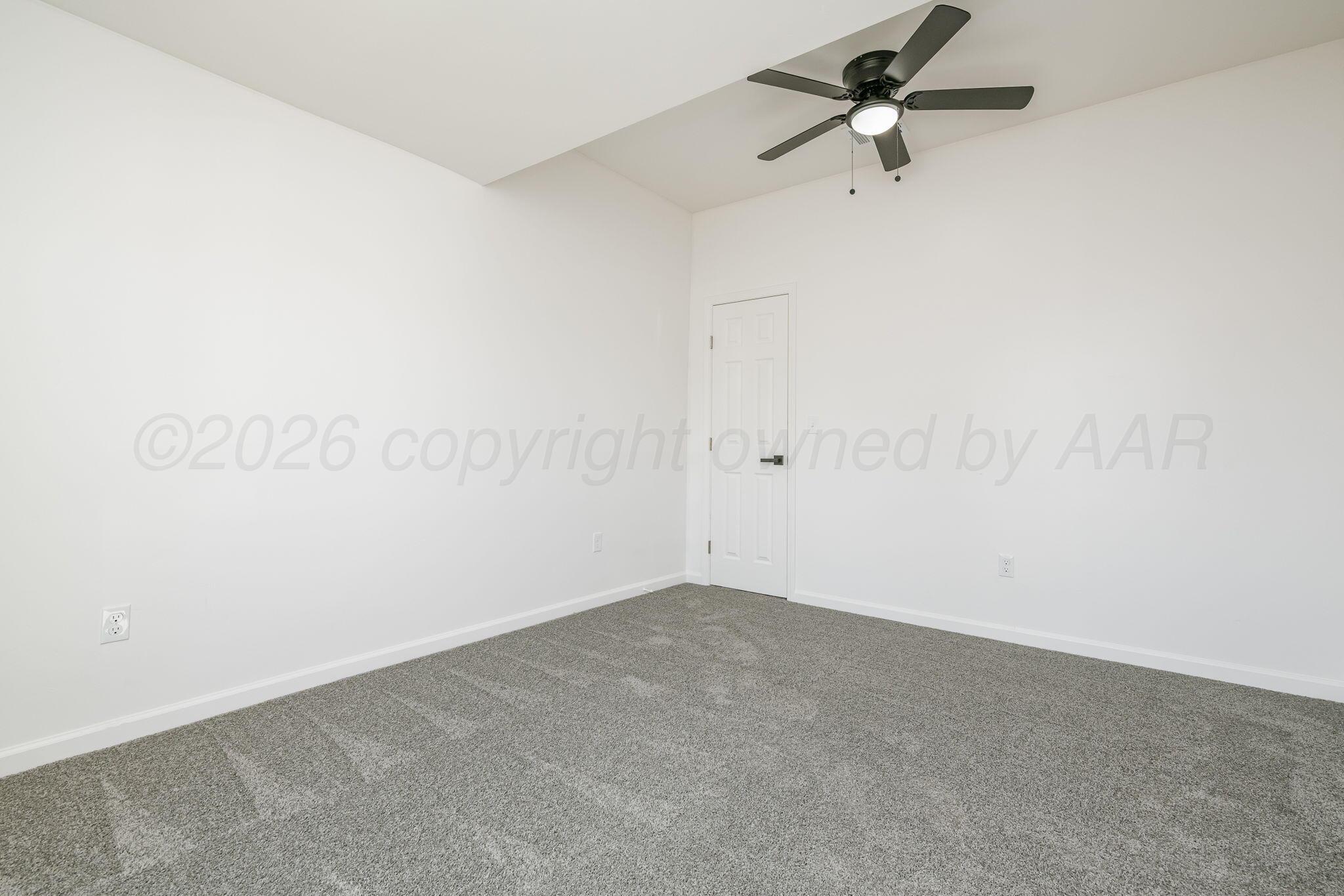 2602 Olive Street Property Photo 8
