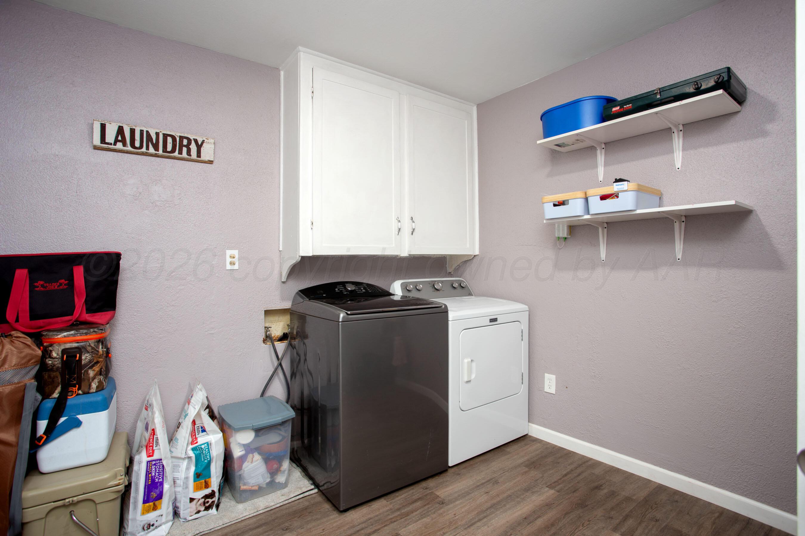 900 S Louisiana Street Property Photo 8