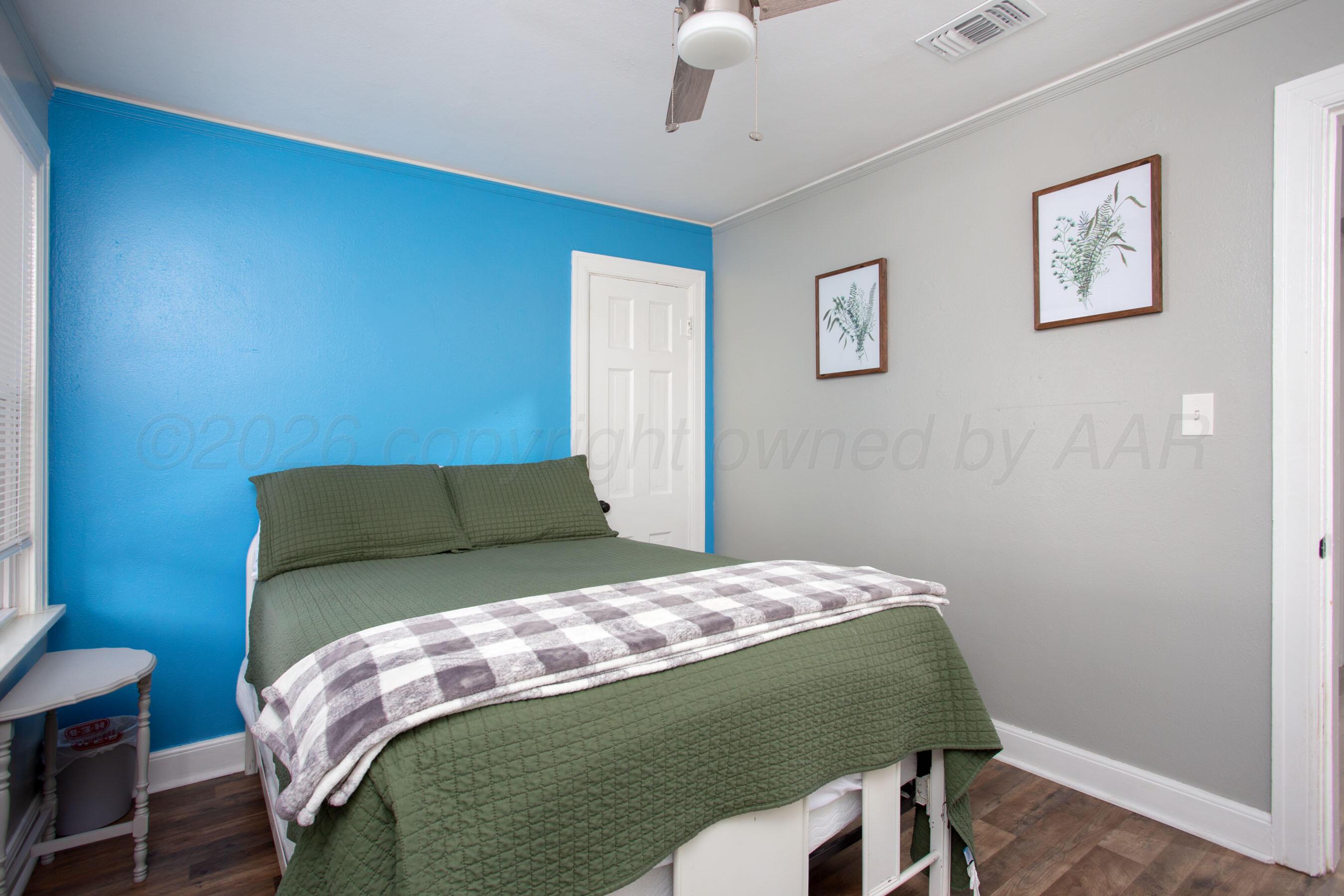 900 S Louisiana Street Property Photo 10