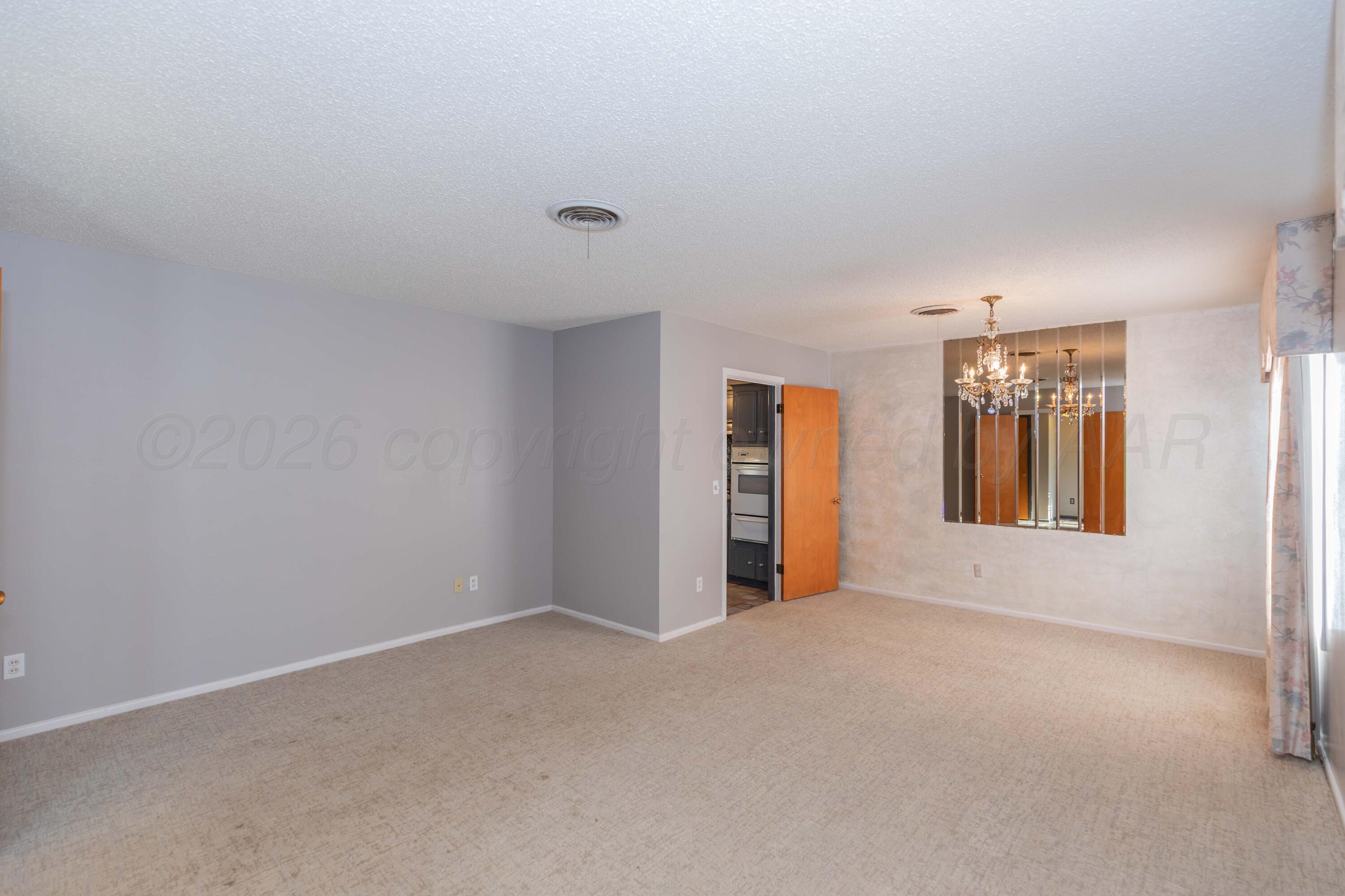 3702 Torre Drive Property Photo 9