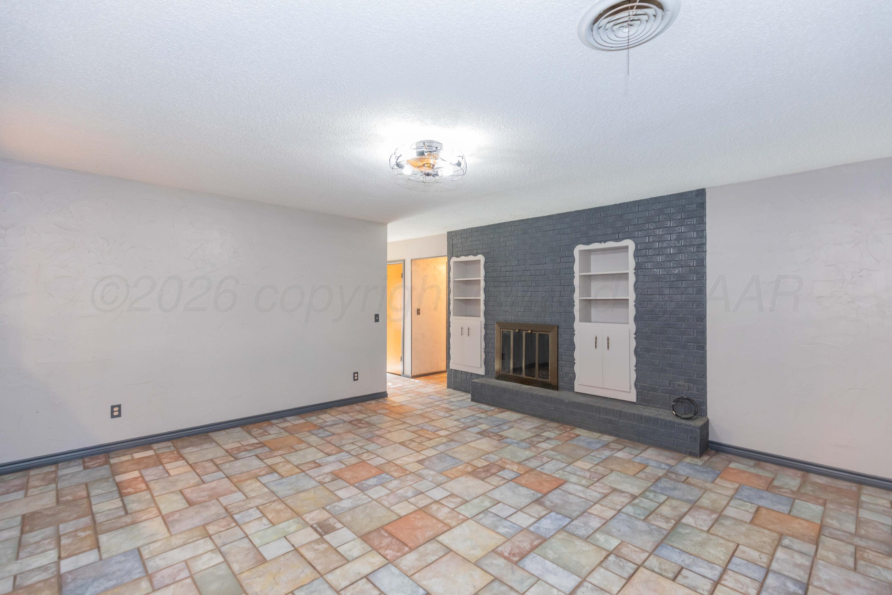3702 Torre Drive Property Photo 18