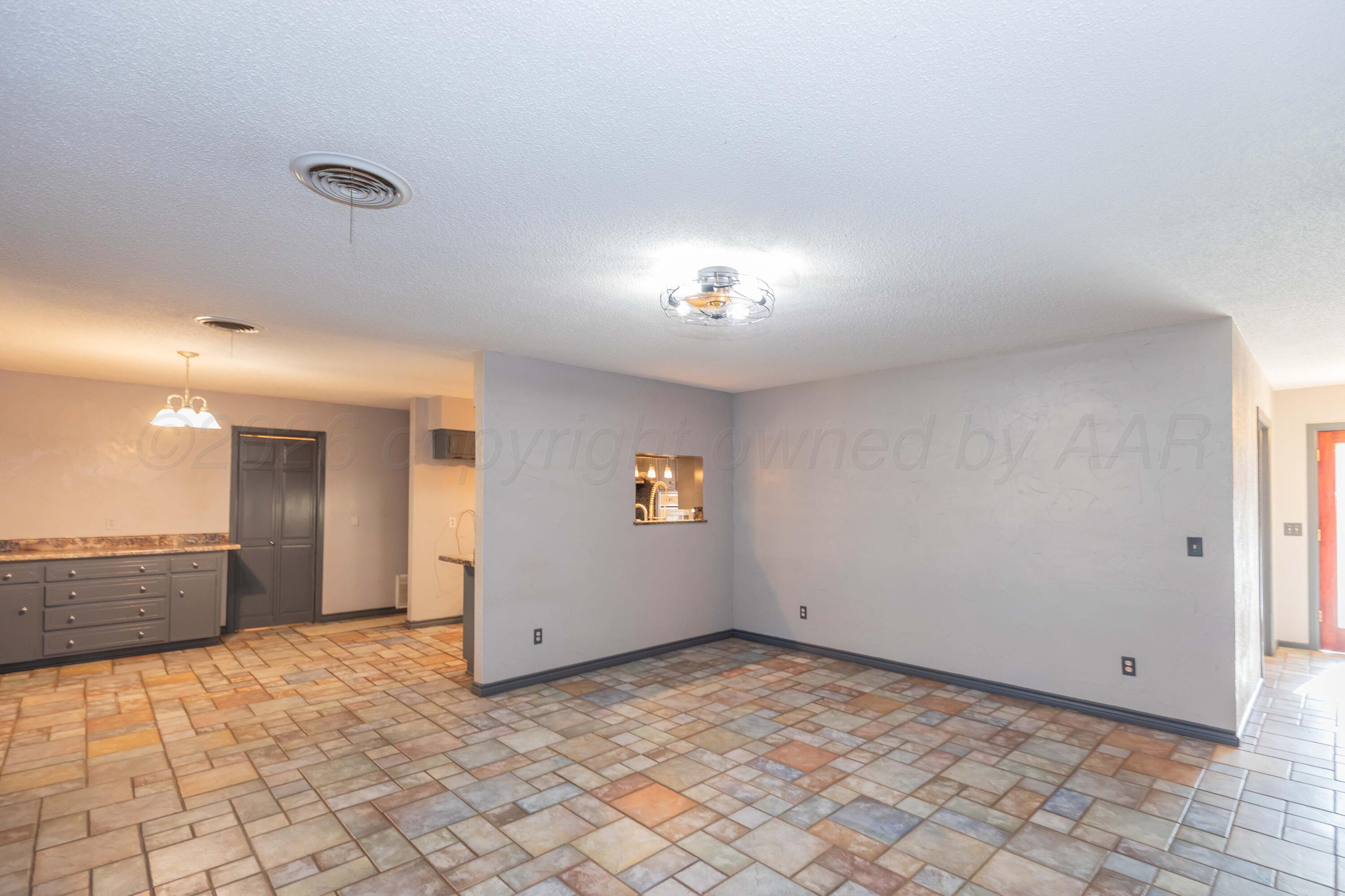 3702 Torre Drive Property Photo 19