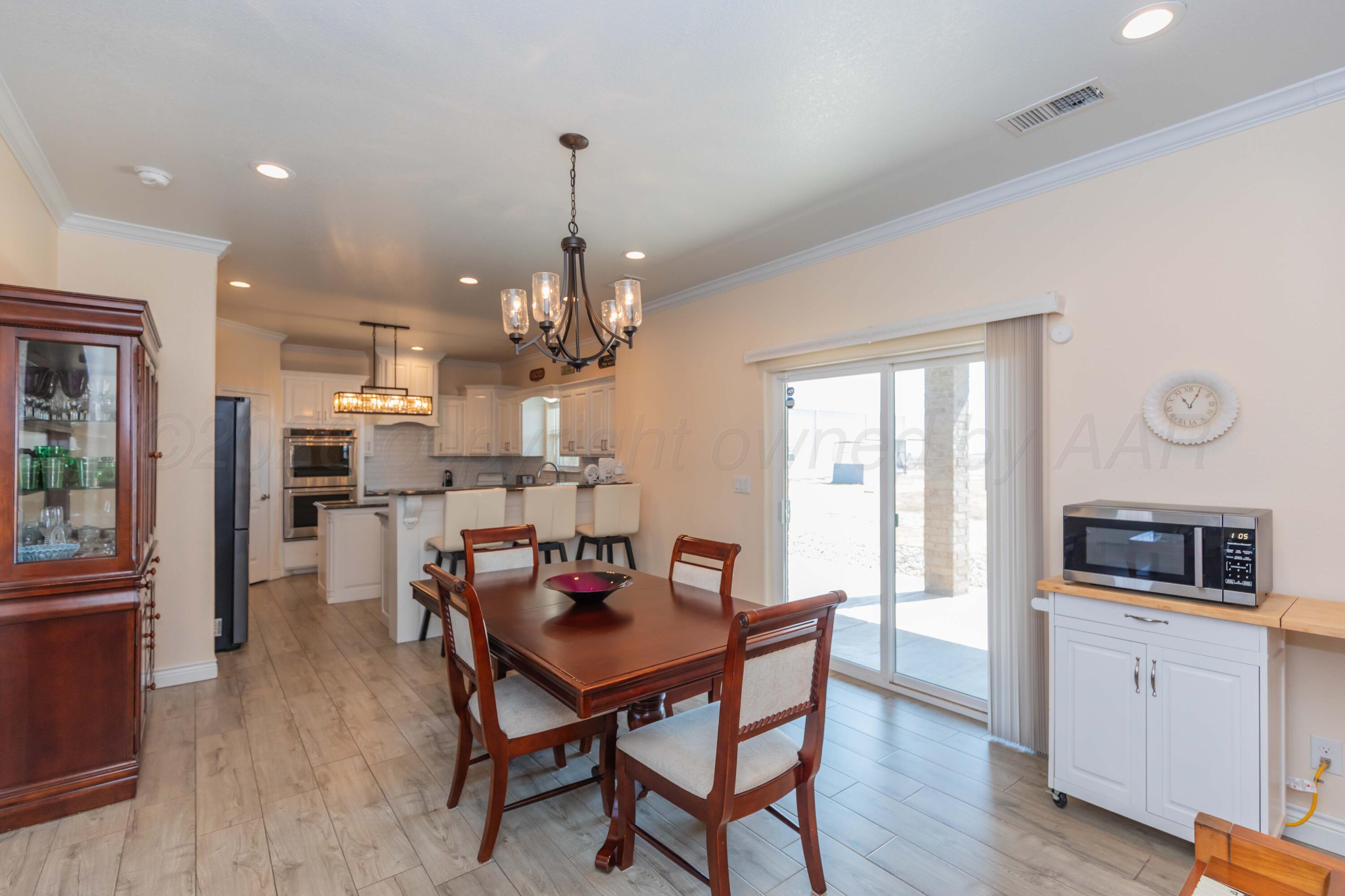 21561 Arnot Road Property Photo 15