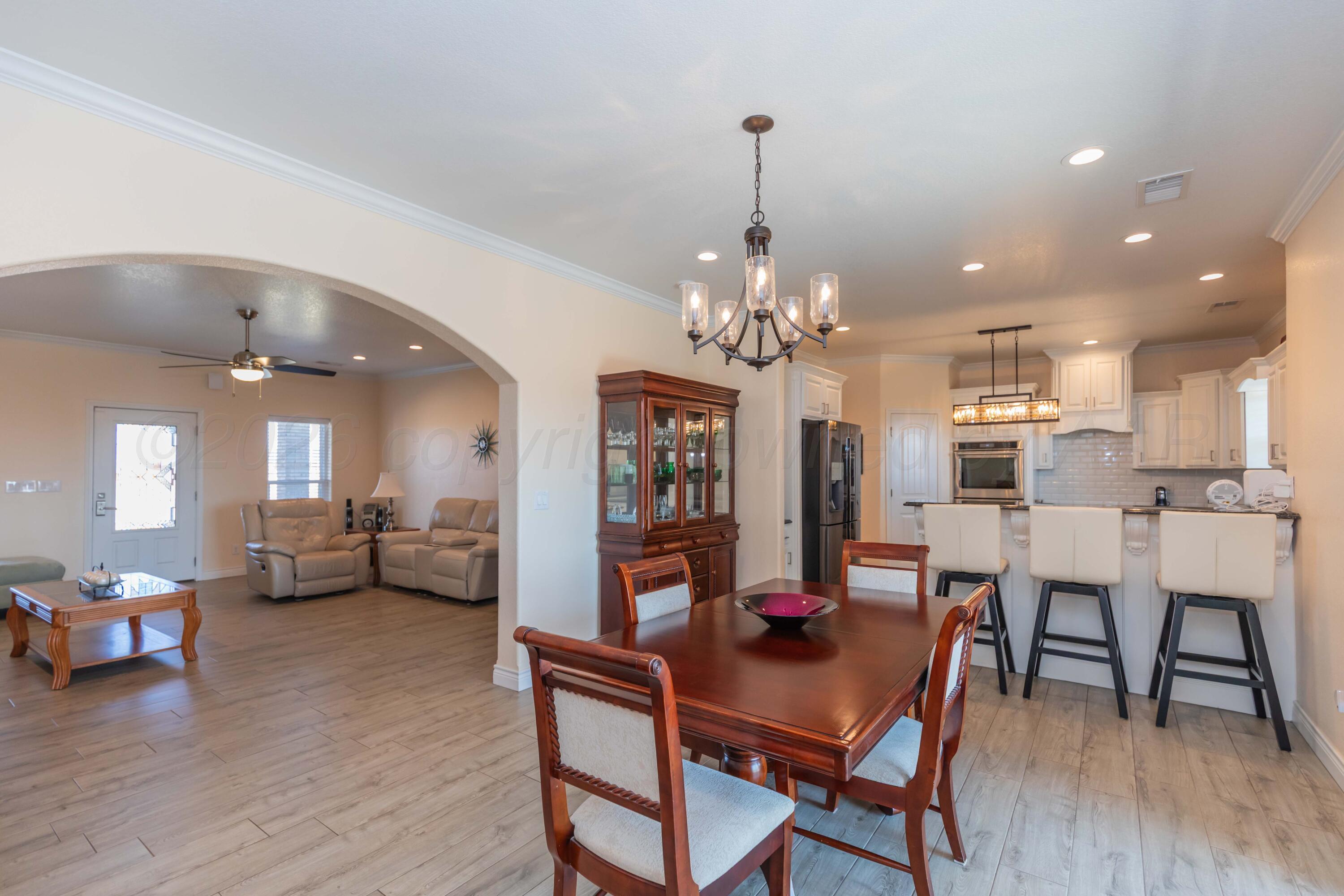 21561 Arnot Road Property Photo 16
