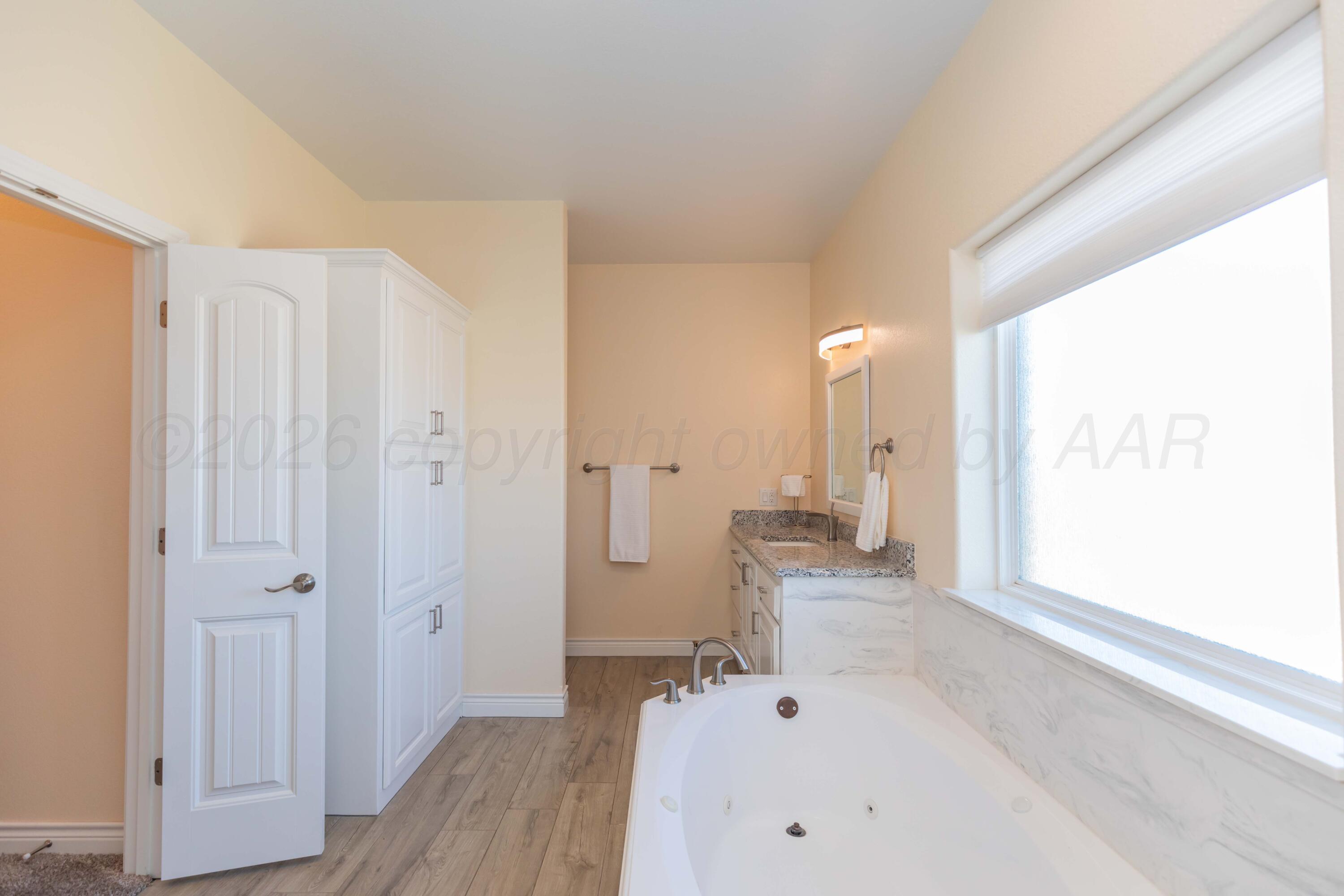 21561 Arnot Road Property Photo 25