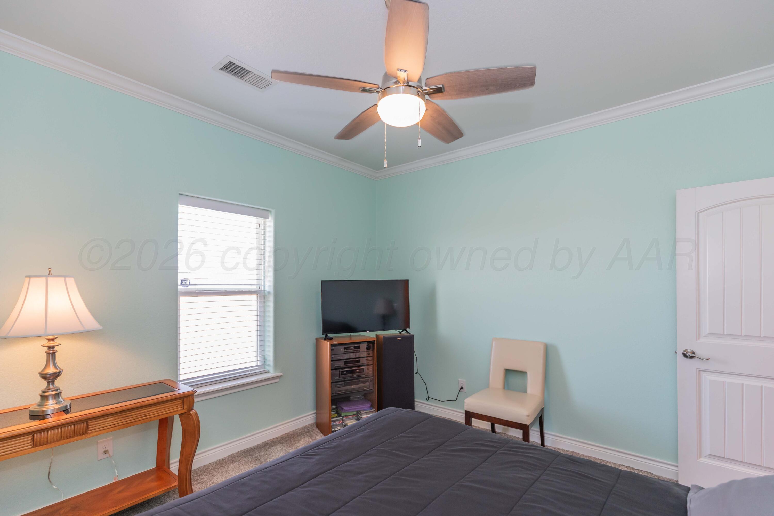 21561 Arnot Road Property Photo 29