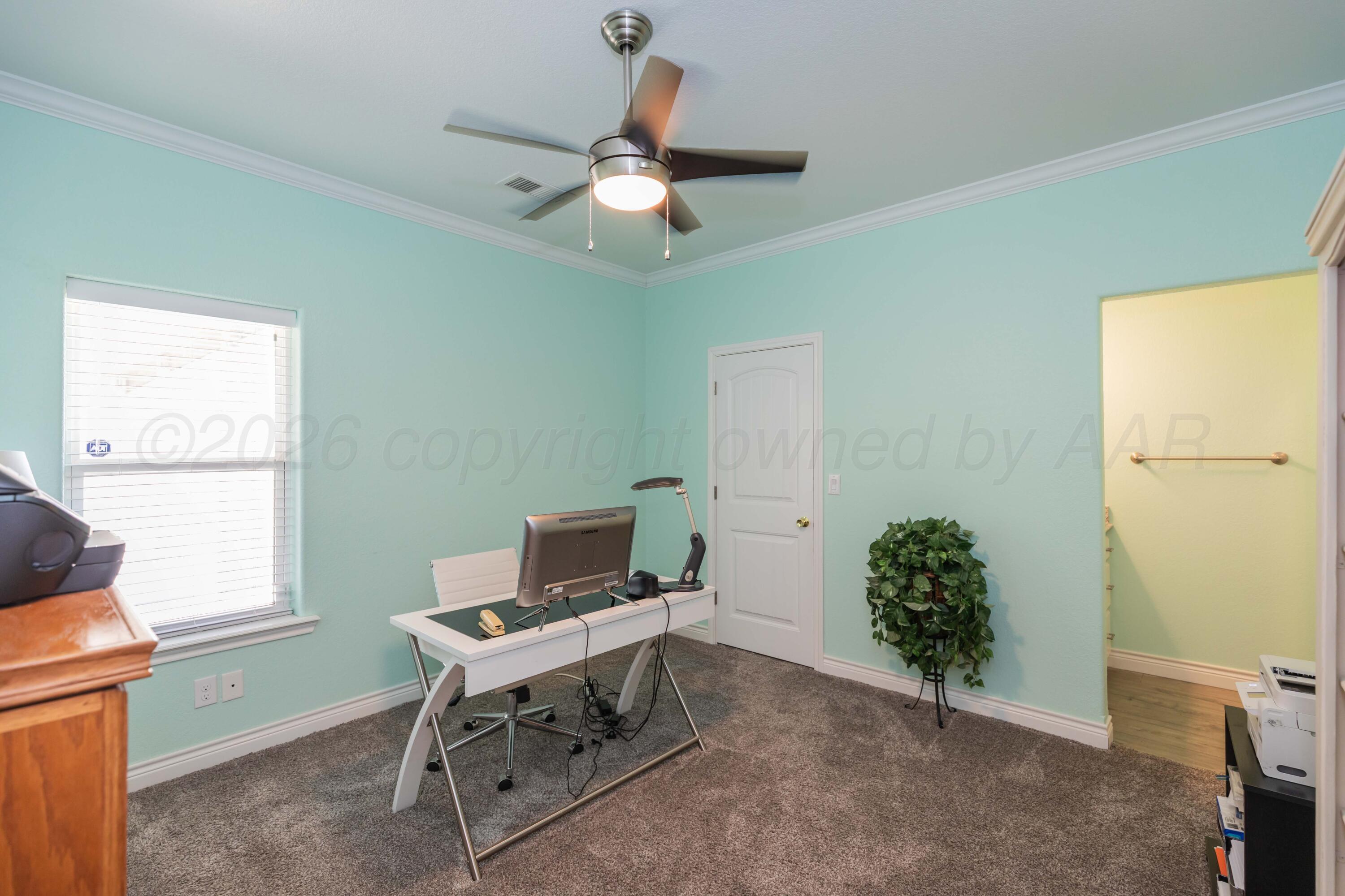 21561 Arnot Road Property Photo 38