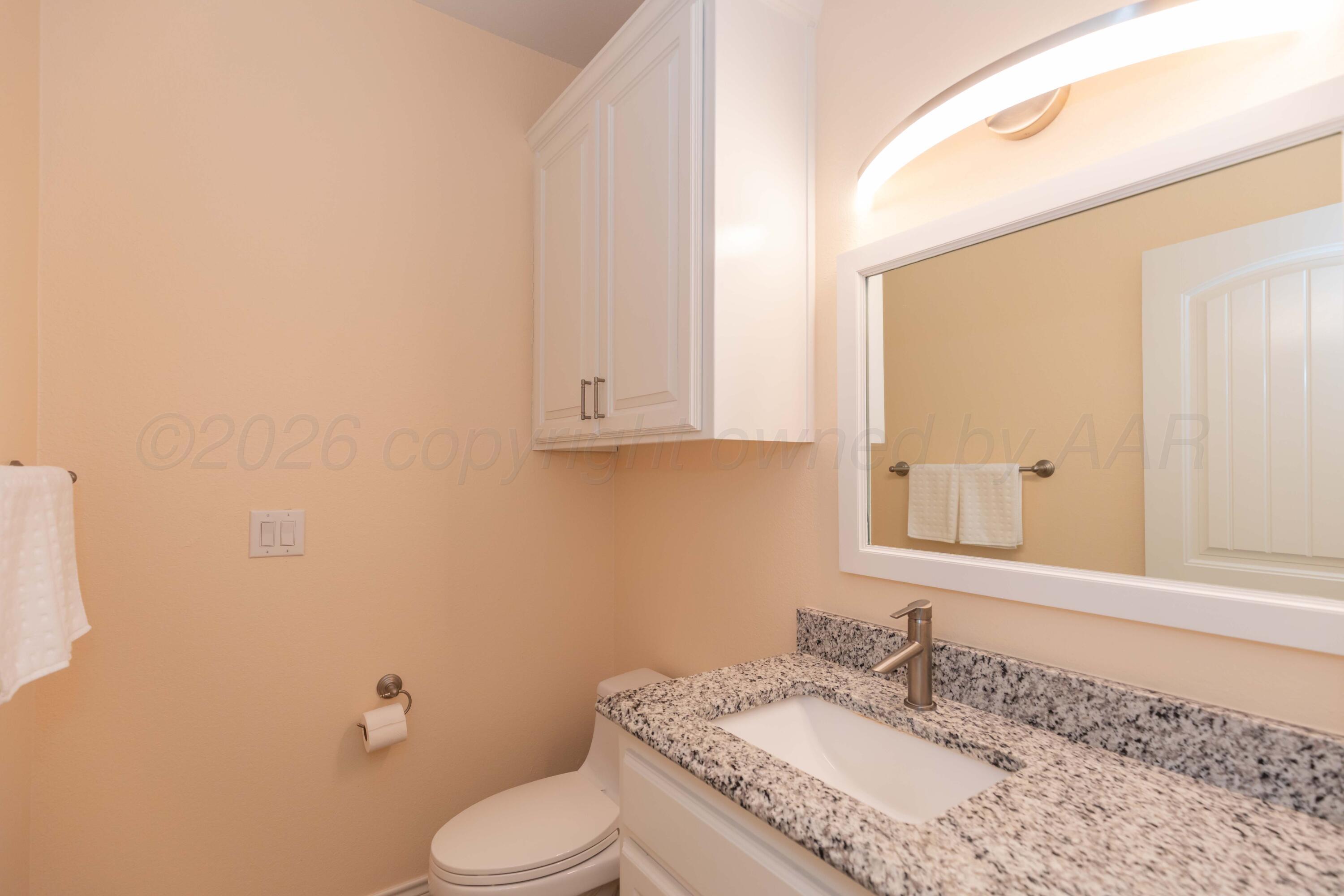 21561 Arnot Road Property Photo 45