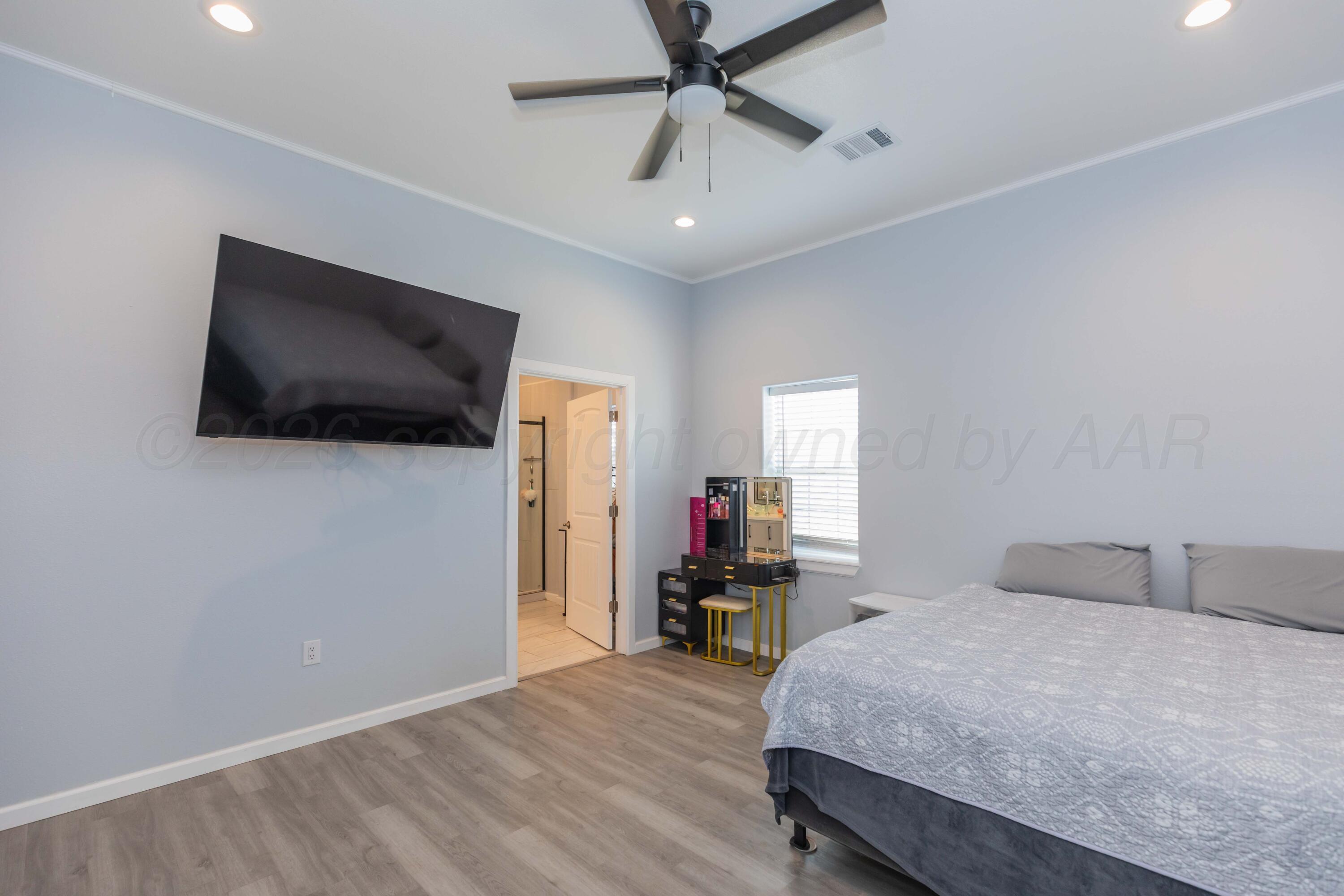 21561 Arnot Road Property Photo 58