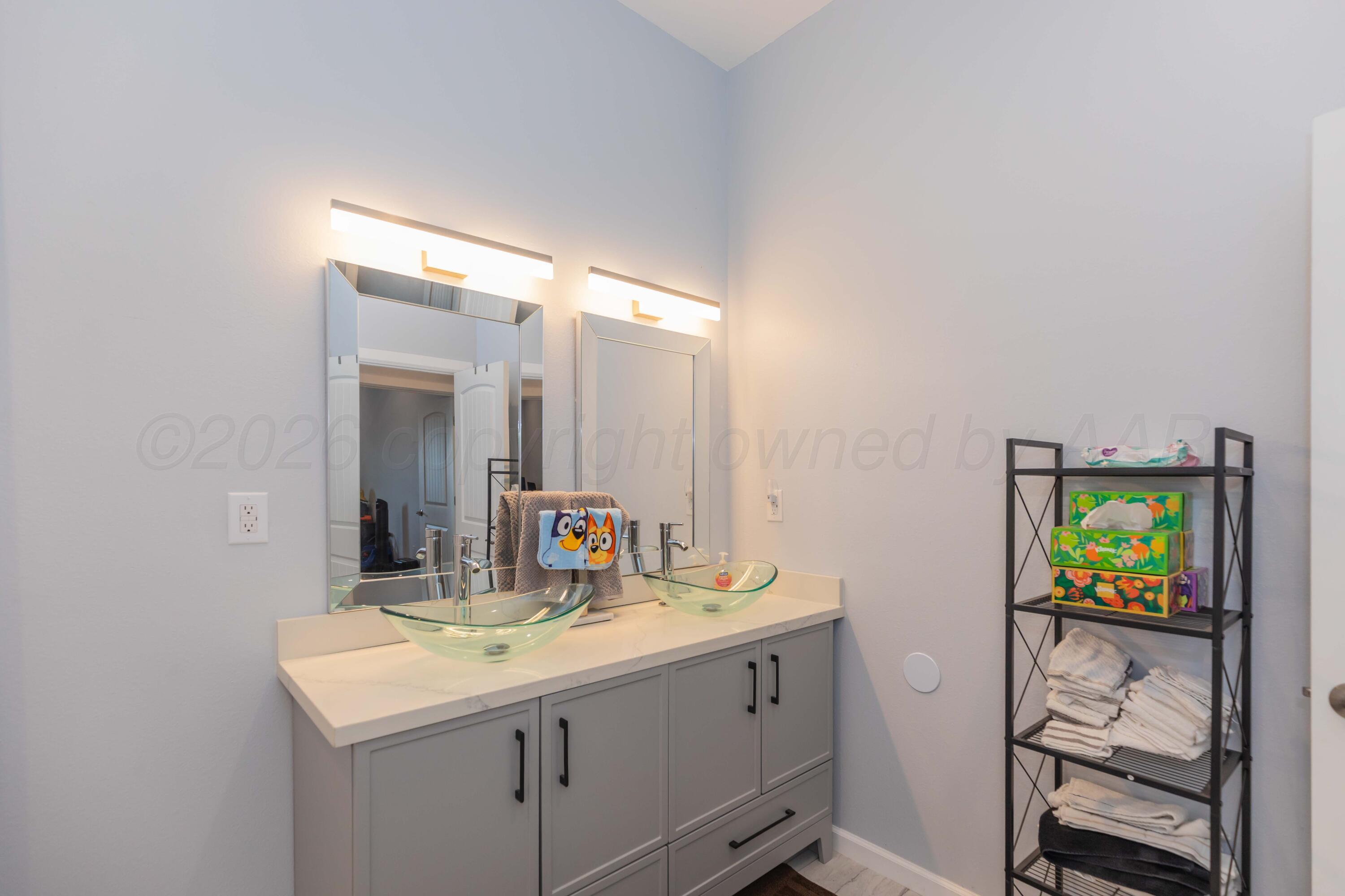 21561 Arnot Road Property Photo 63