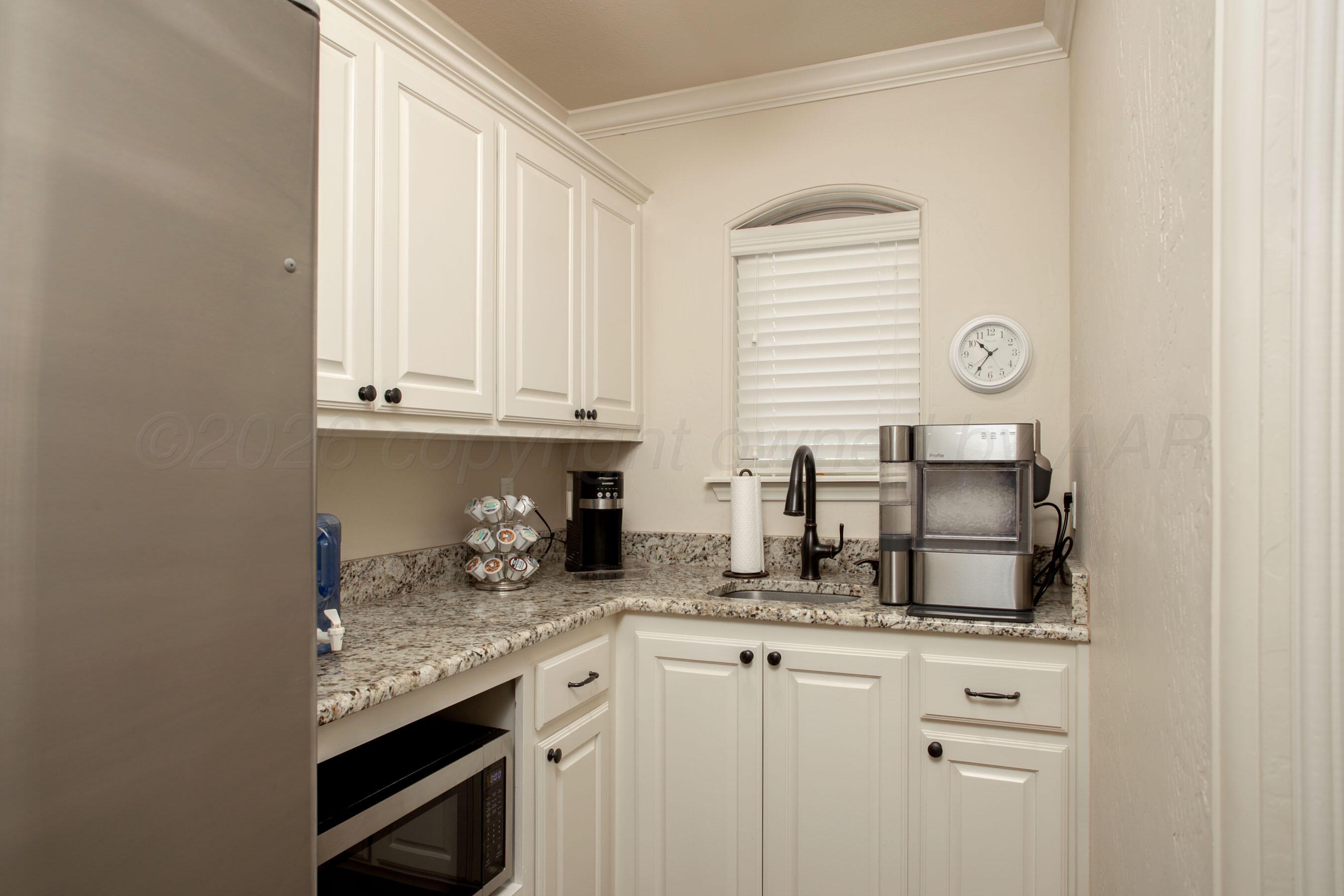 7401 Limestone Drive Property Photo 13