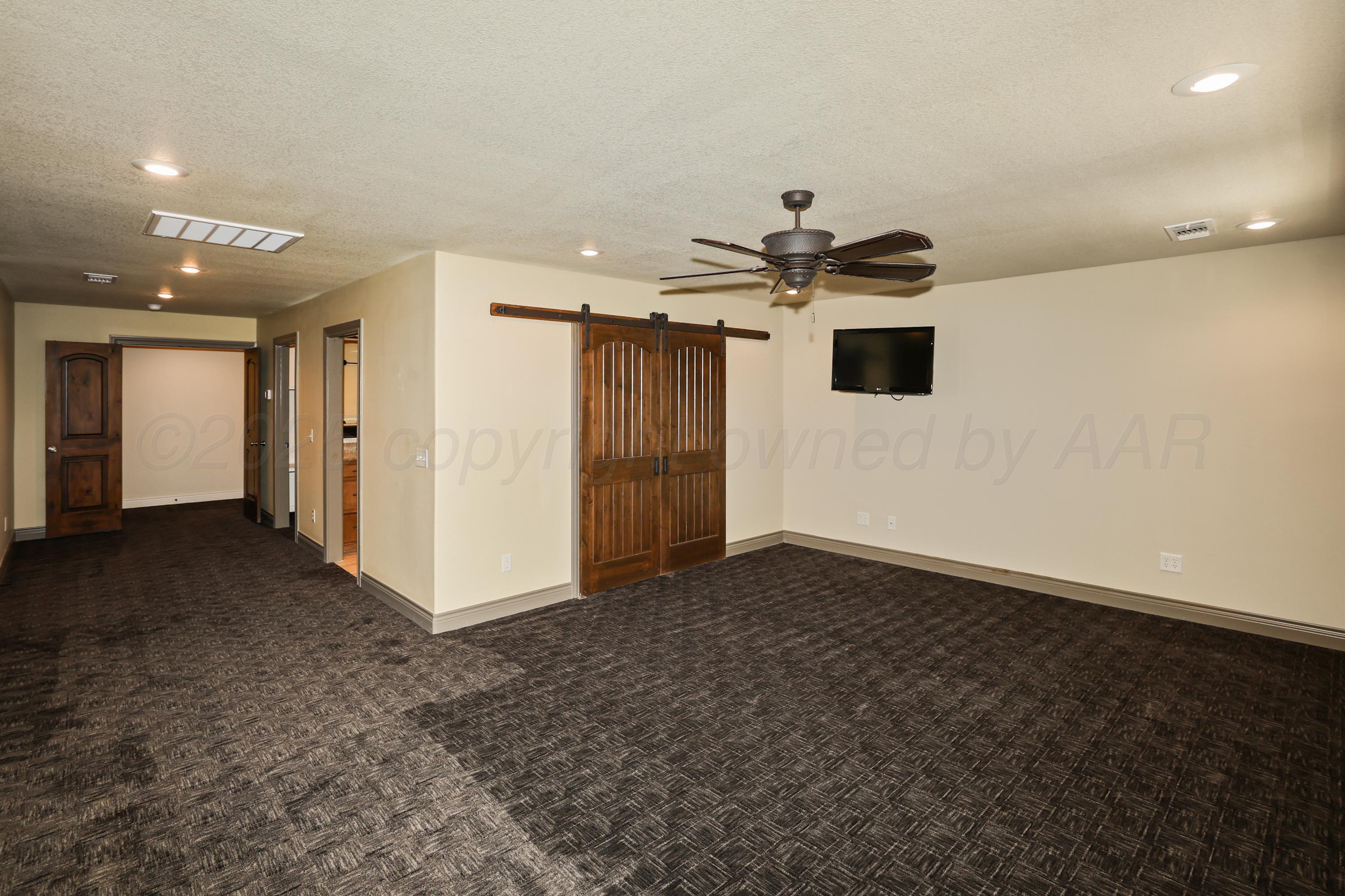 6110 Tuscany Village Property Photo 21