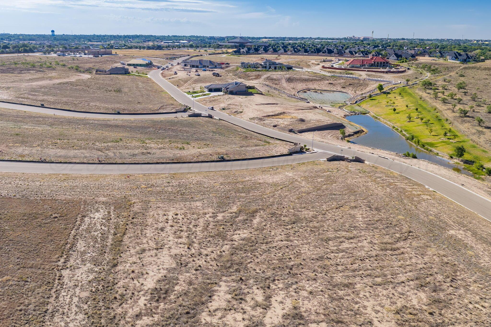 7008 Windy Ridge Property Photo 4