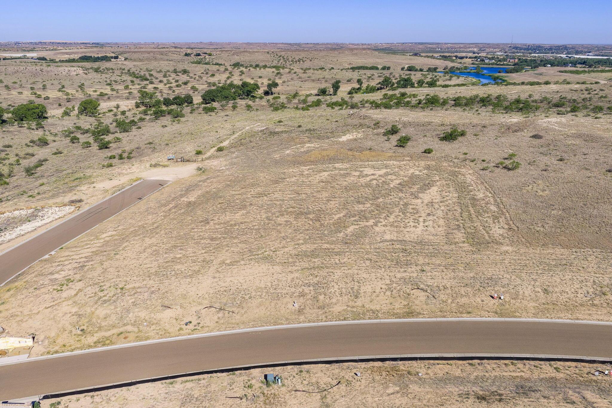 7008 Windy Ridge Property Photo 7