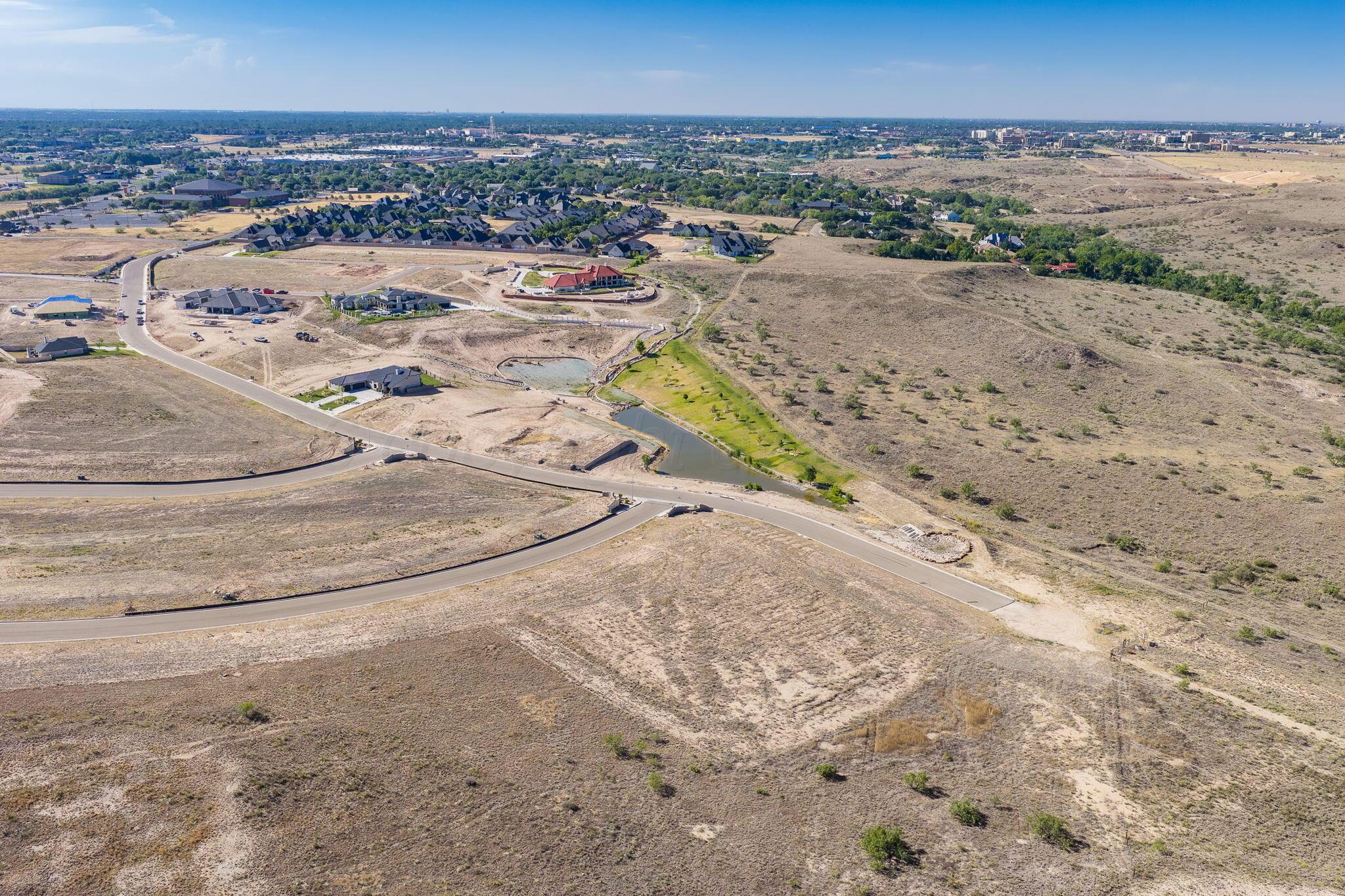 7008 Windy Ridge Property Photo 9