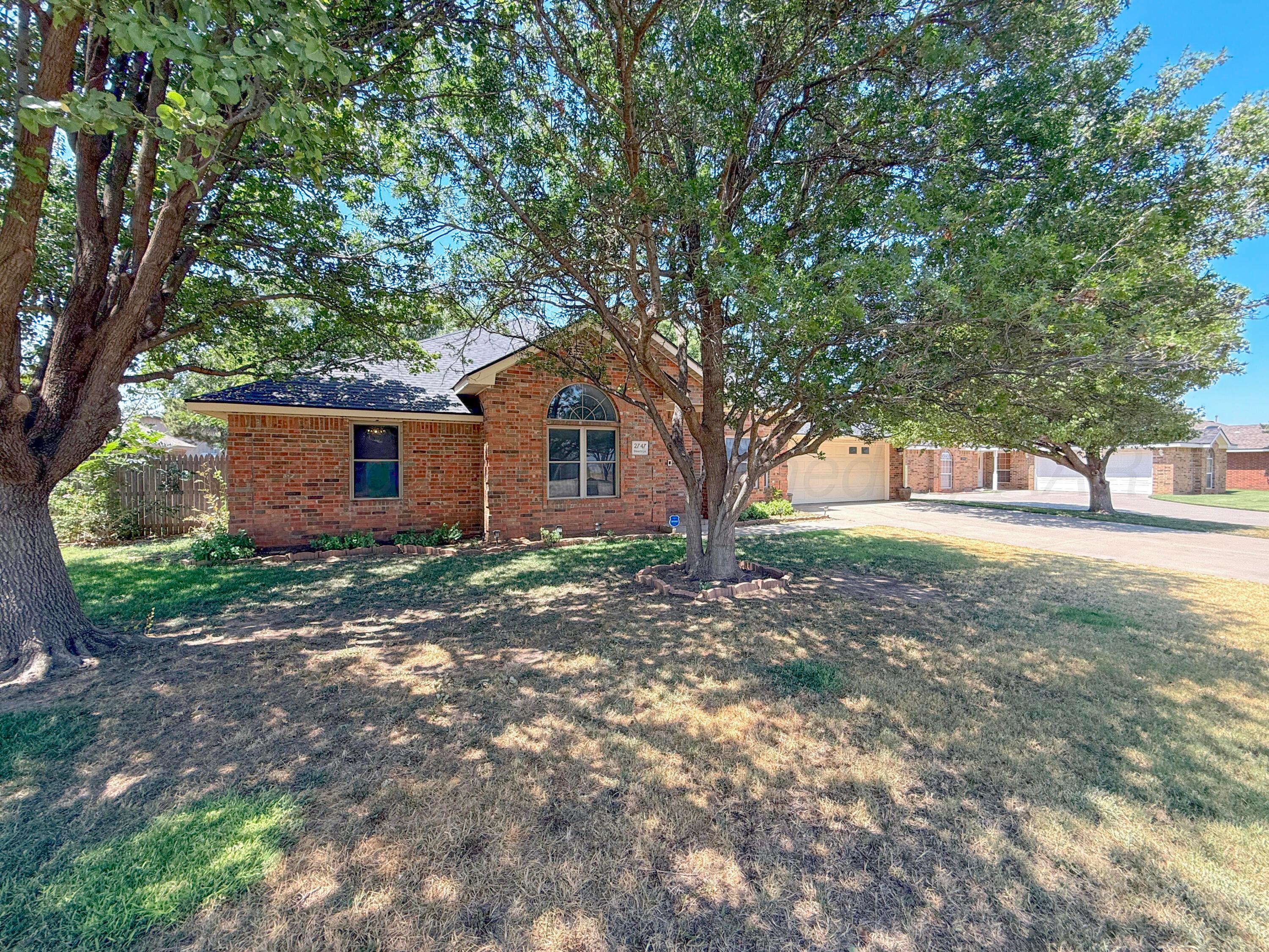 2747 N Beech Lane Property Photo 4