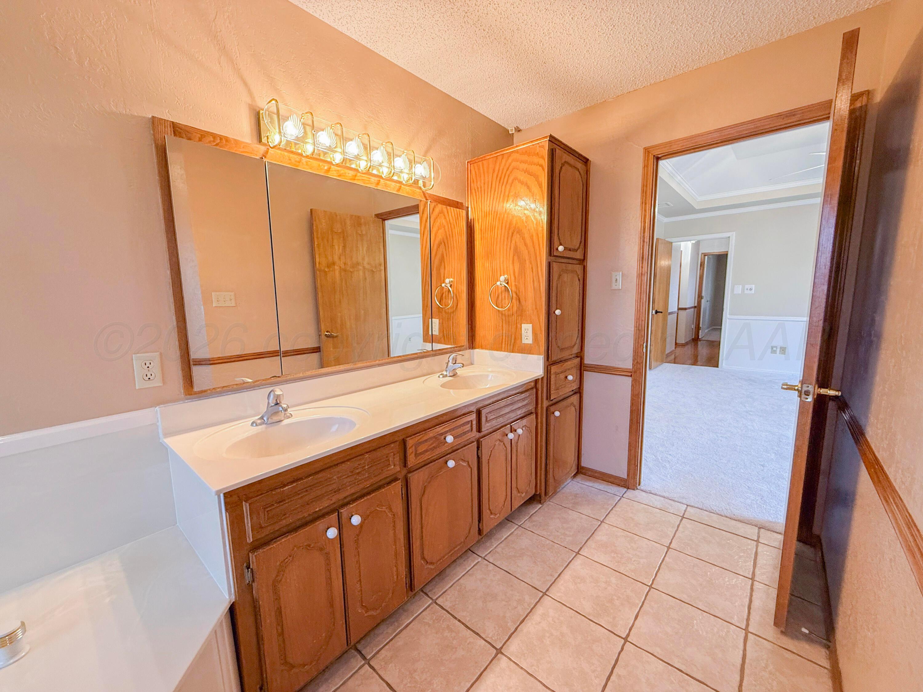 2747 N Beech Lane Property Photo 45