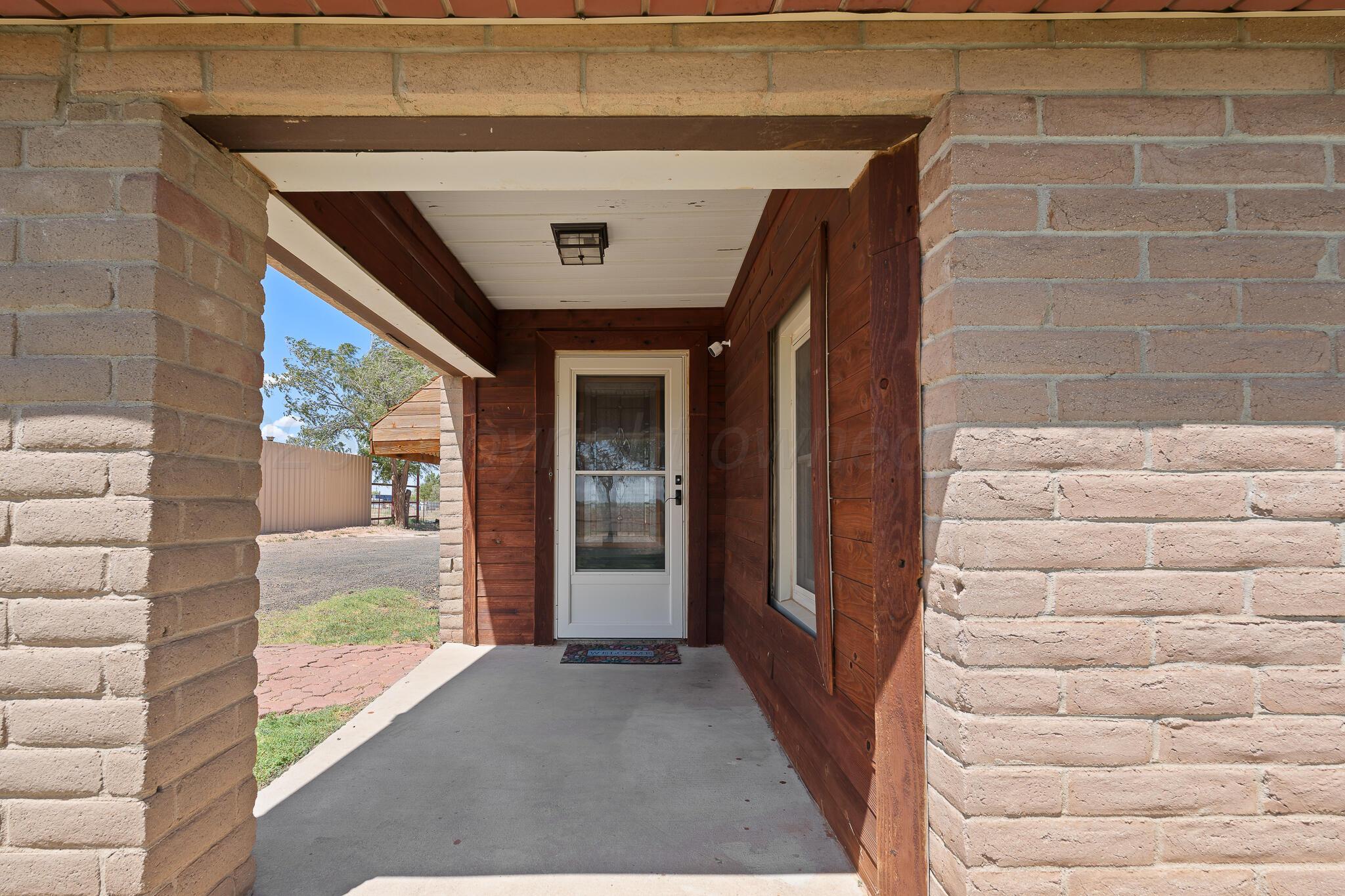 138 W Cottonwood Street Property Photo 5