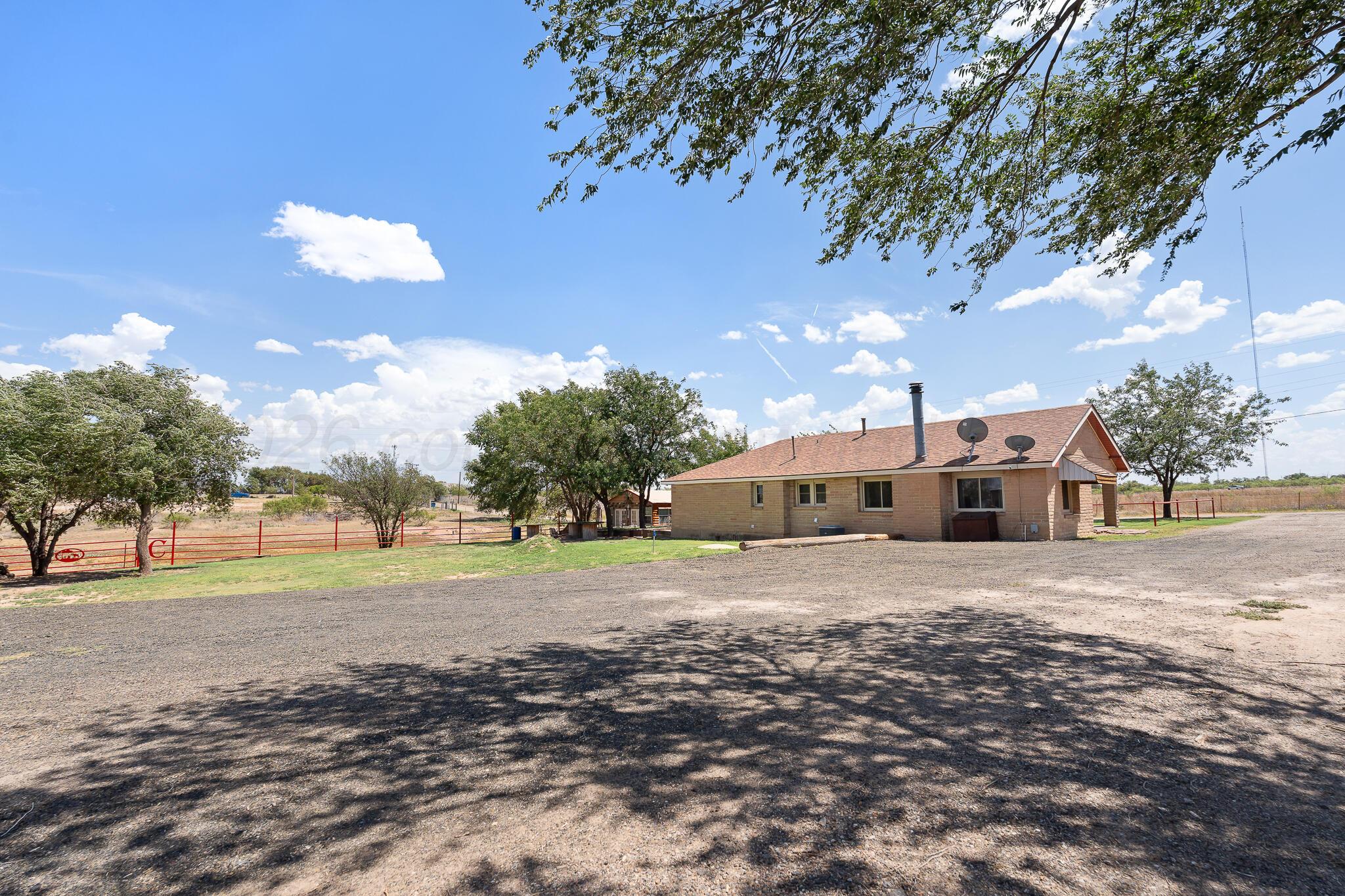 138 W Cottonwood Street Property Photo 41