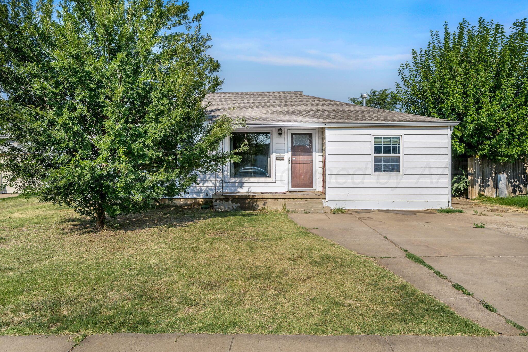 3302 S Tyler Street Property Photo 1