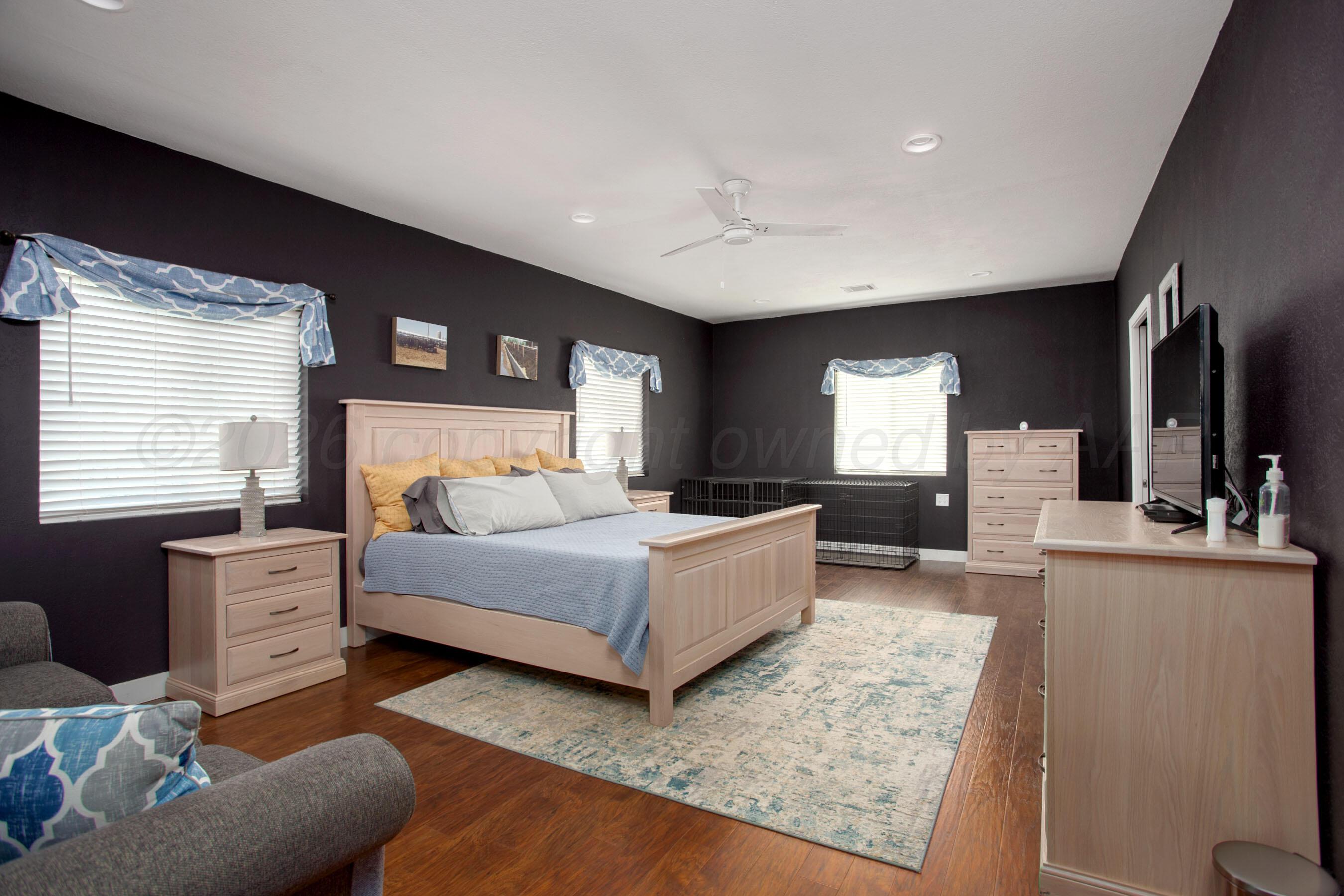18401 Callahan Road Property Photo 16