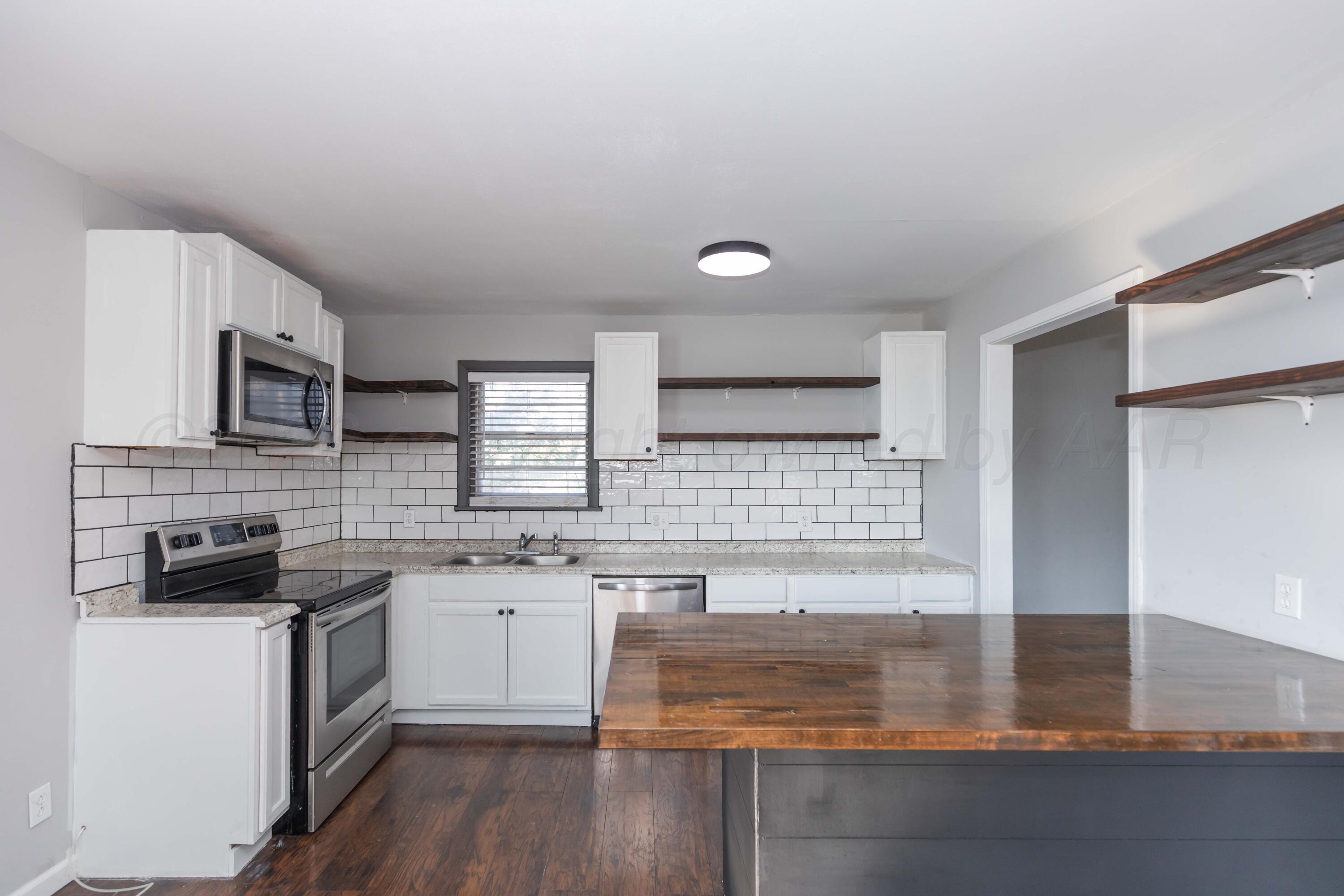 228 Moreland Street Property Photo 8