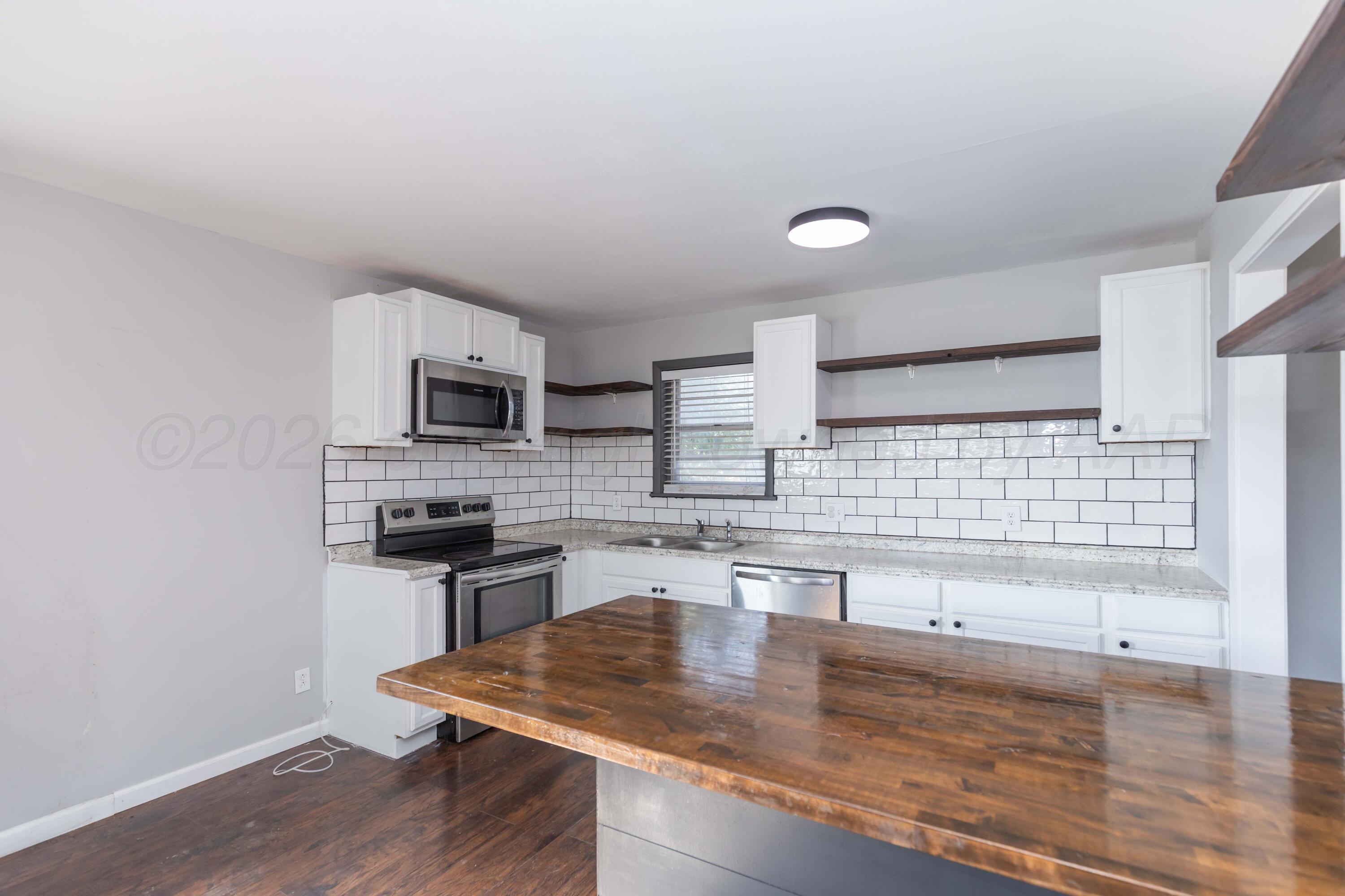 228 Moreland Street Property Photo 9