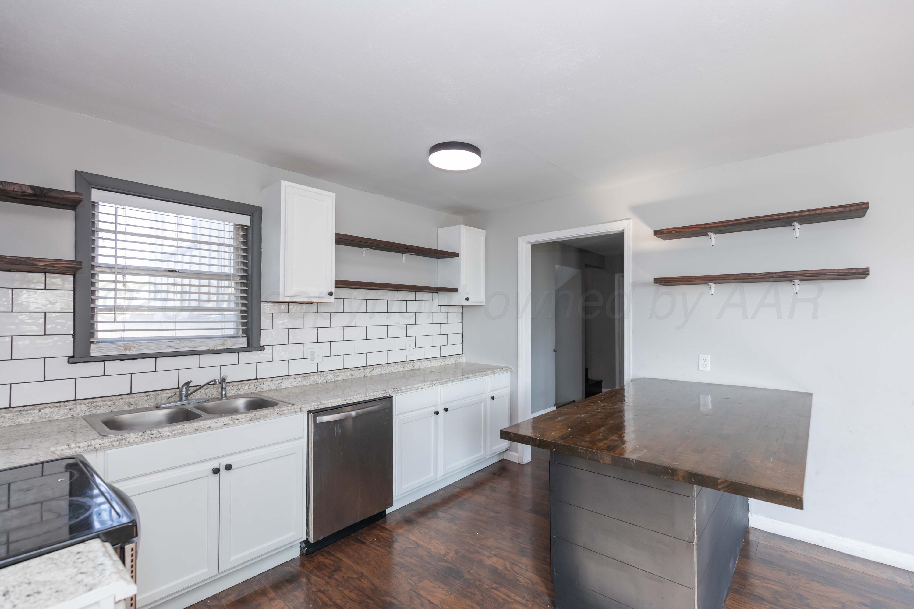 228 Moreland Street Property Photo 10