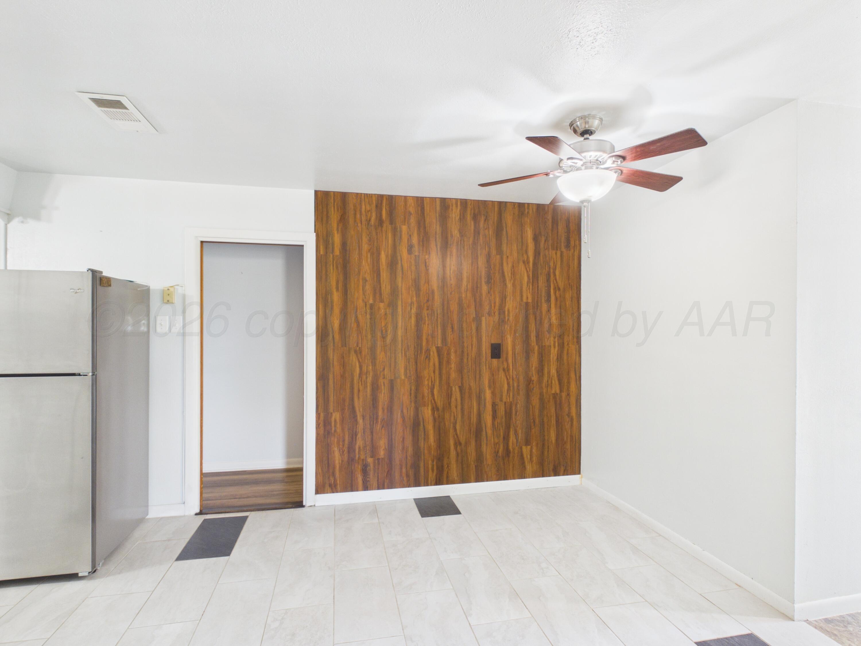 1007 S 2nd Street Property Photo 7