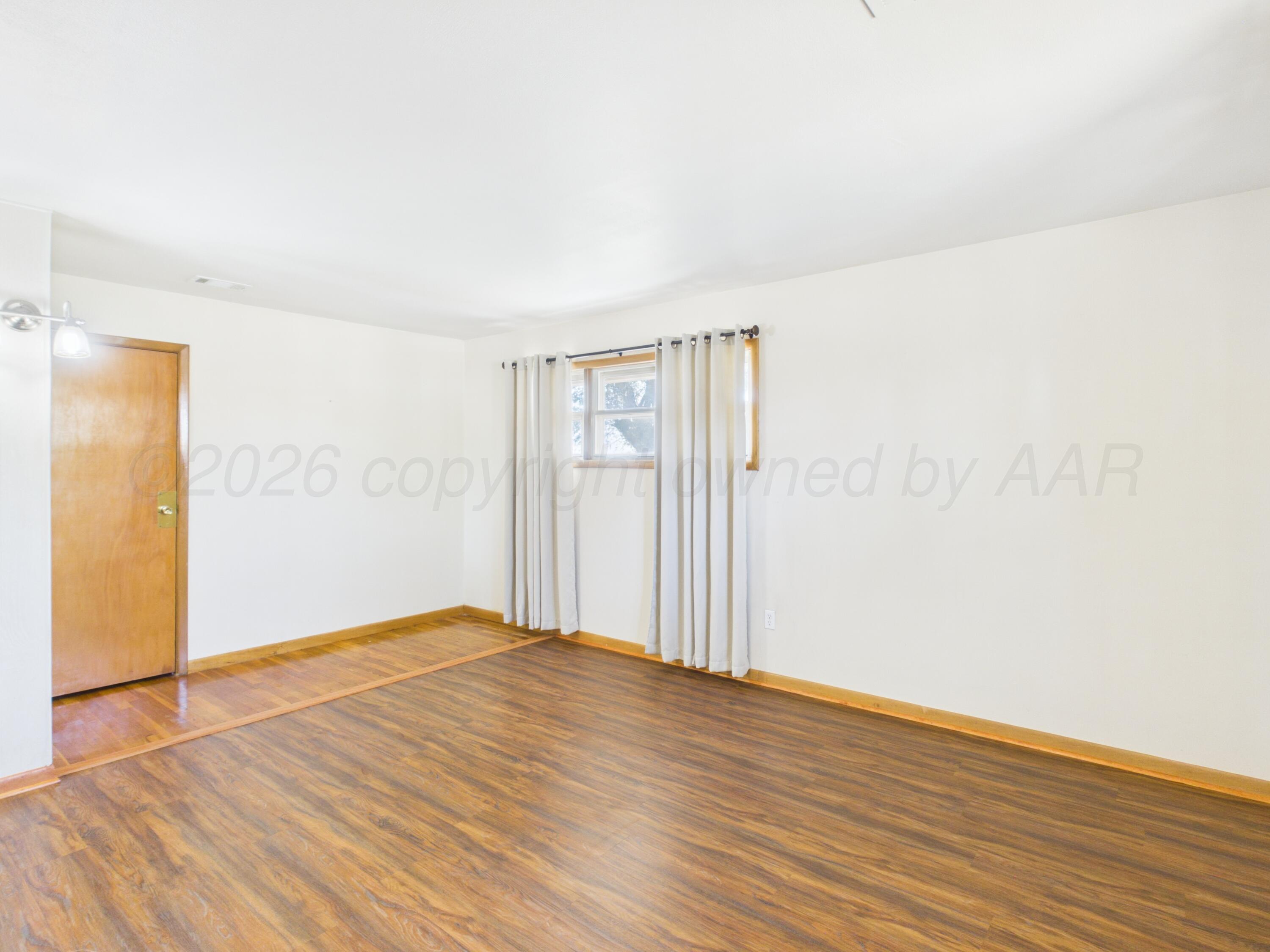 1007 S 2nd Street Property Photo 11