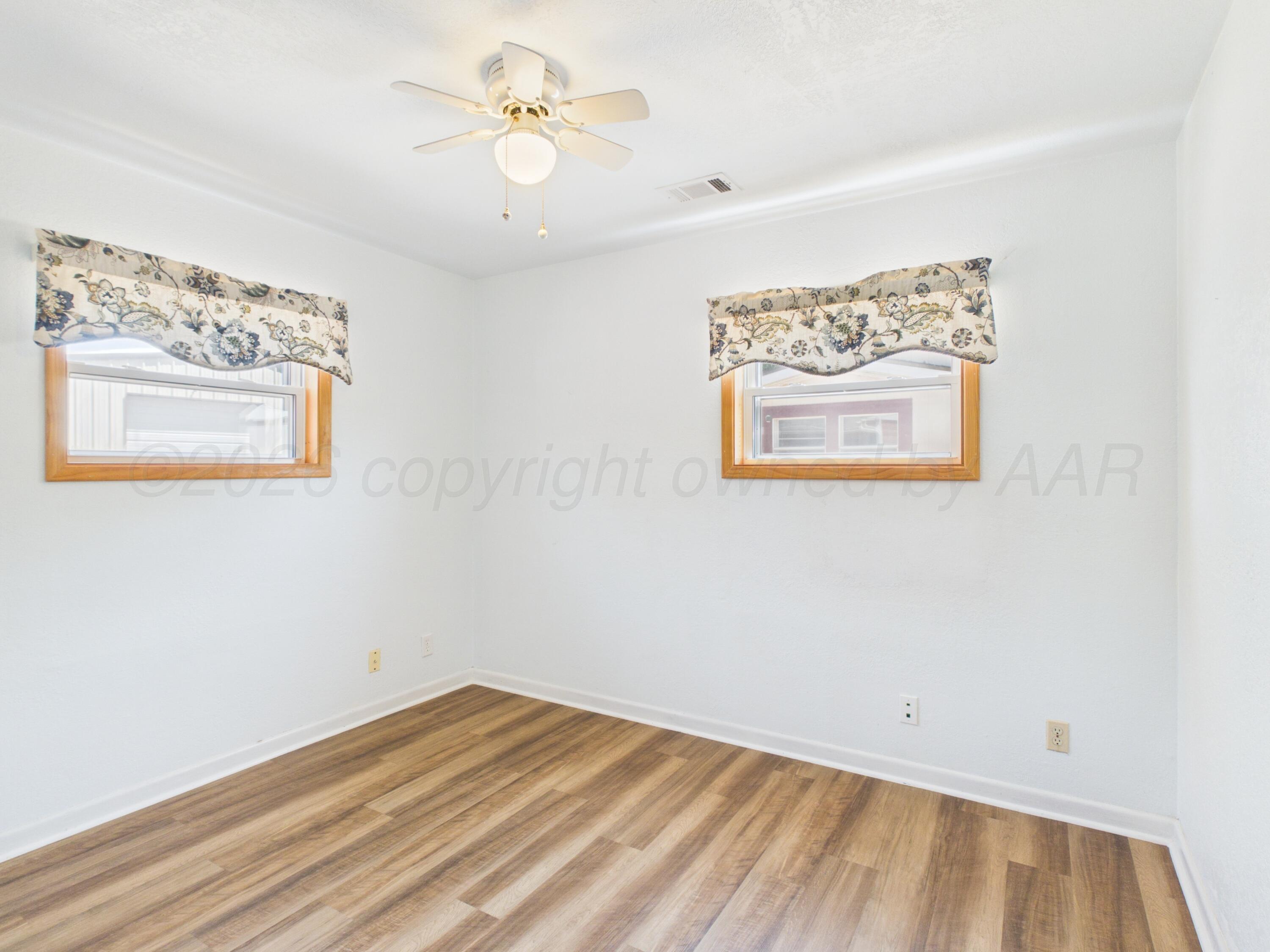 1007 S 2nd Street Property Photo 16