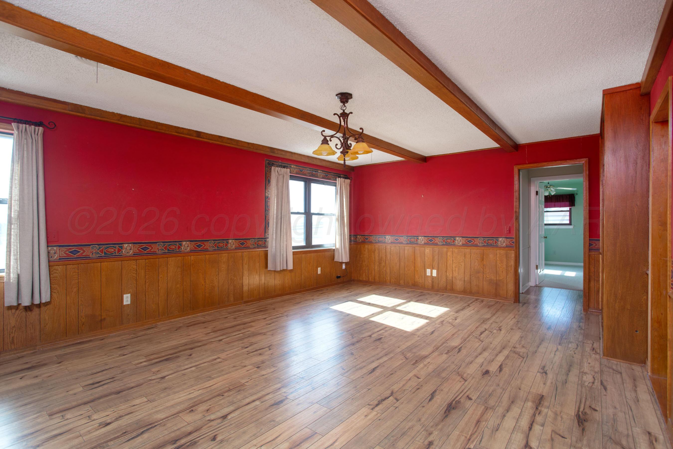 7306 Pettitt Street Property Photo 5