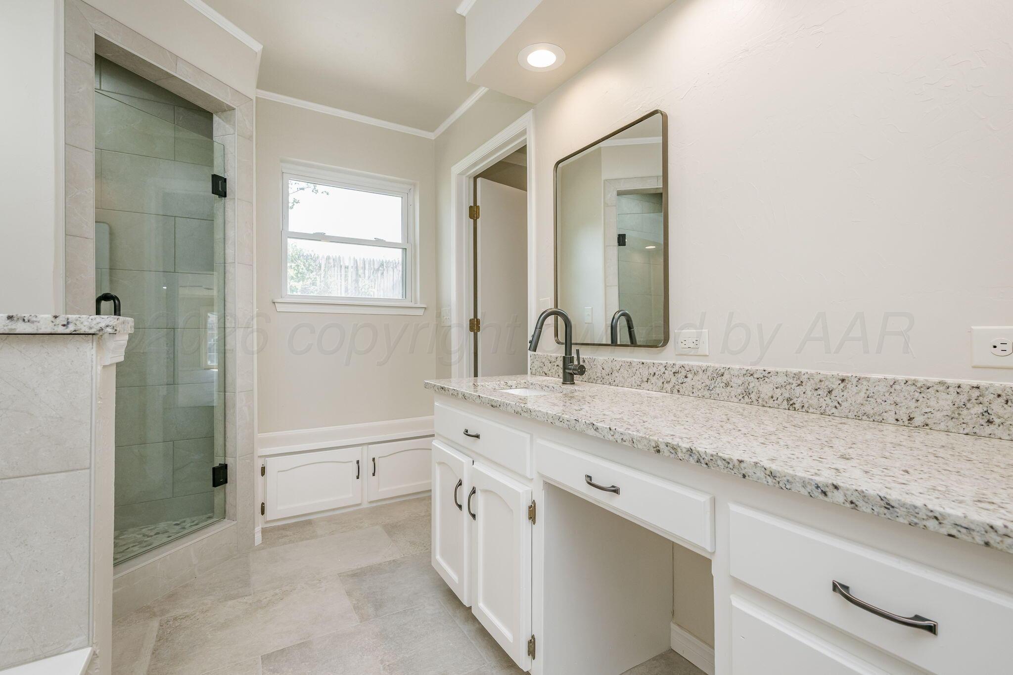 1409 Hillcrest Drive Property Photo 22