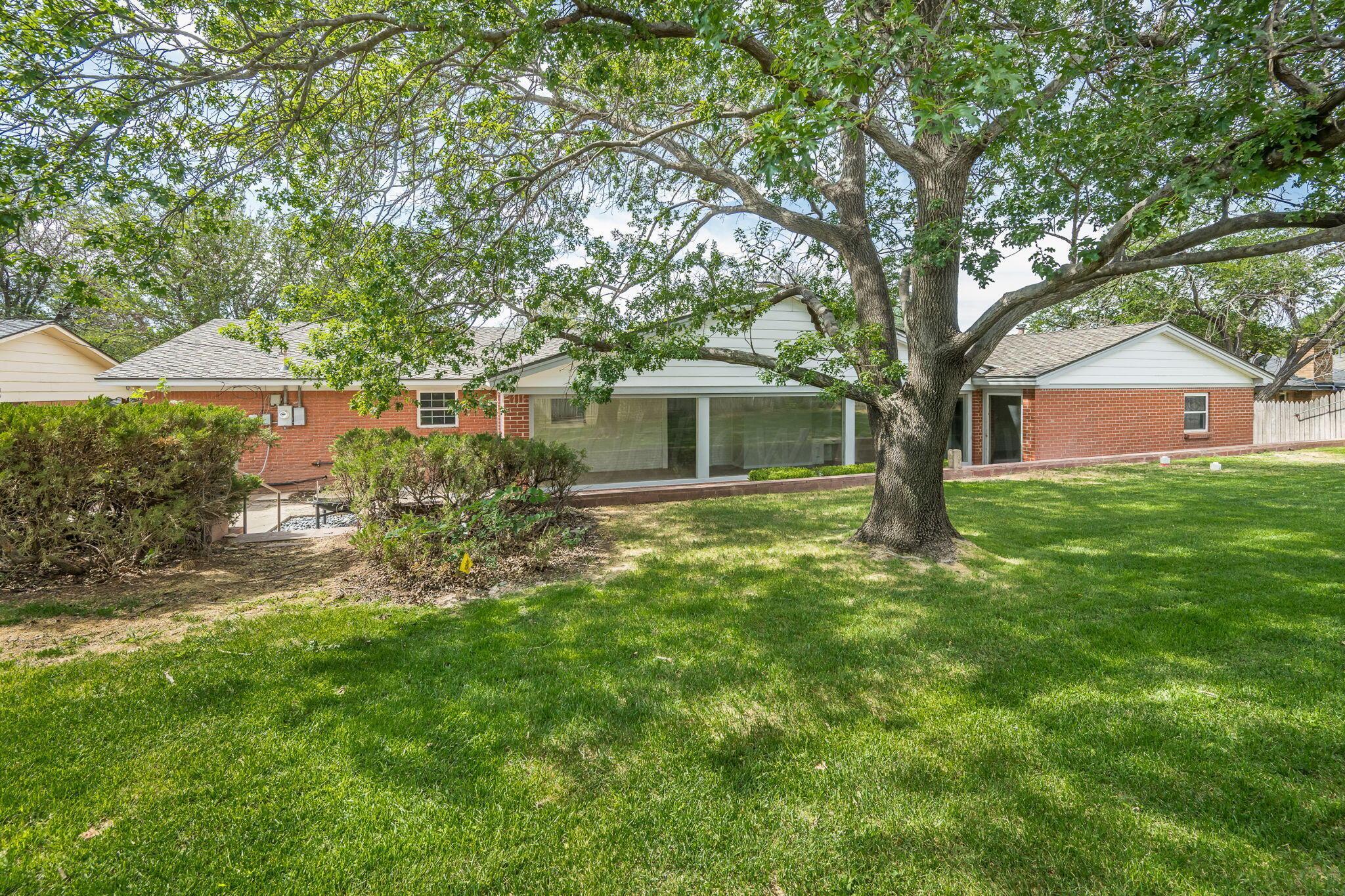 1409 Hillcrest Drive Property Photo 29