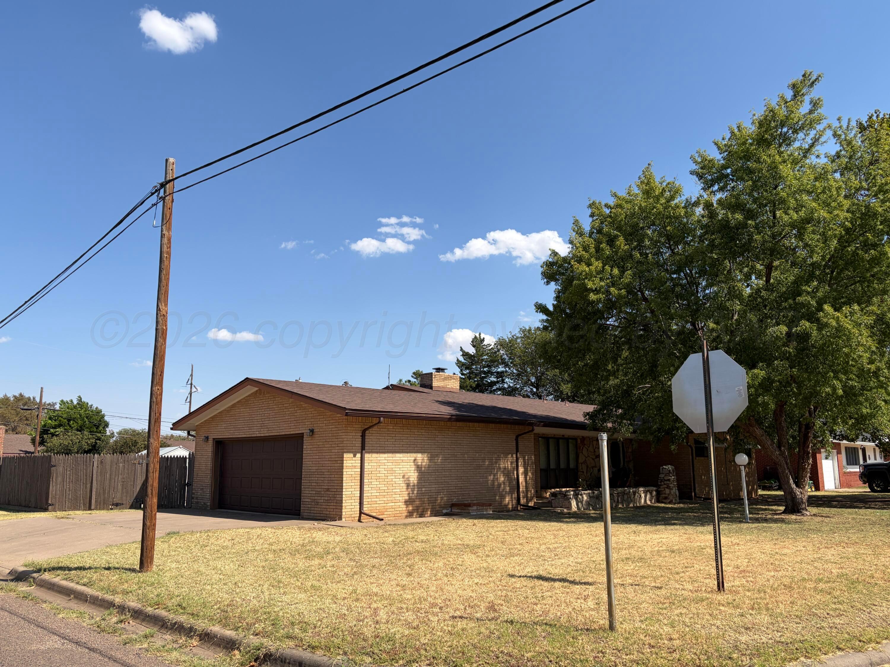 1700 Ellison Street Property Photo 3