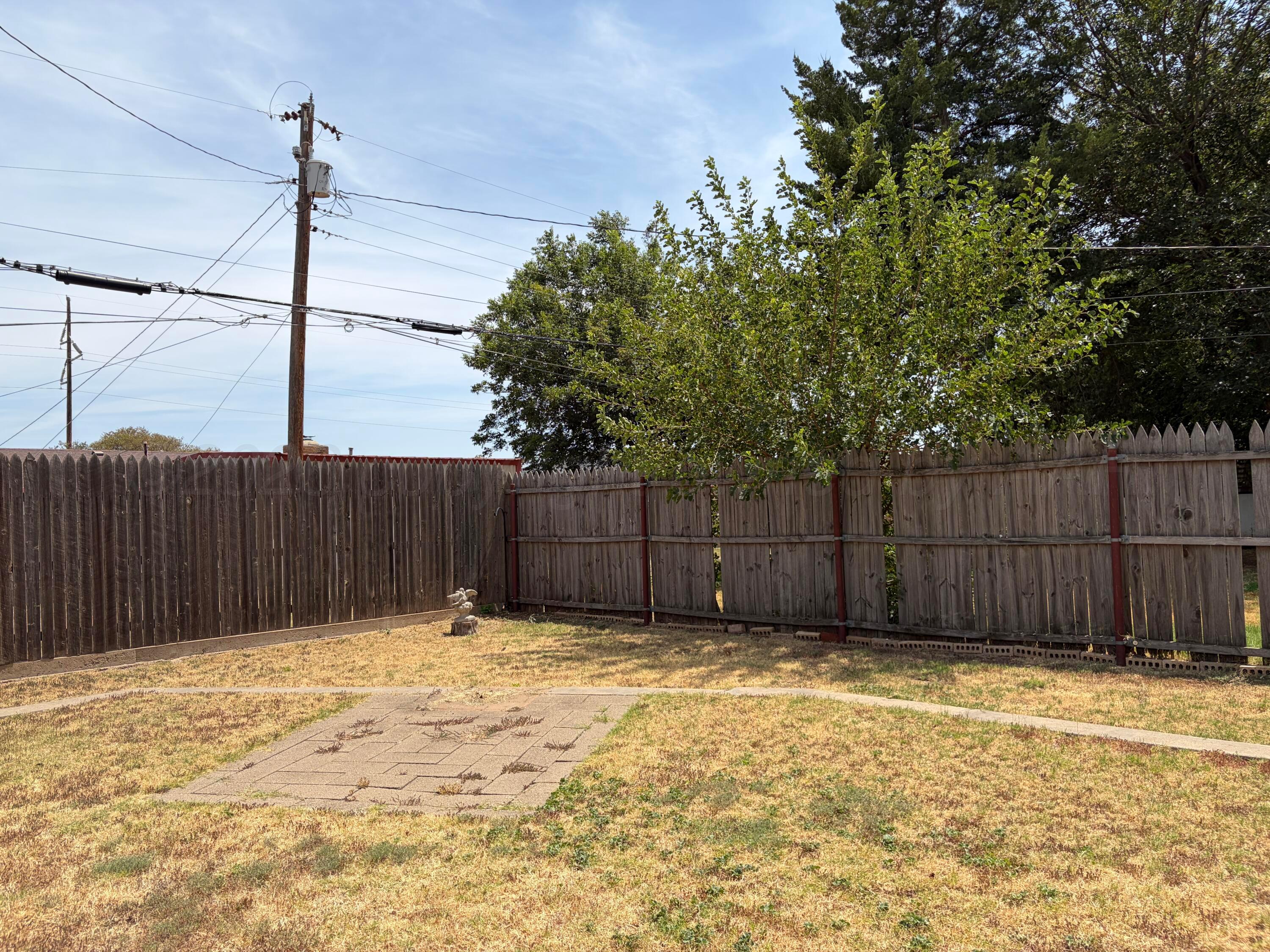 1700 Ellison Street Property Photo 22