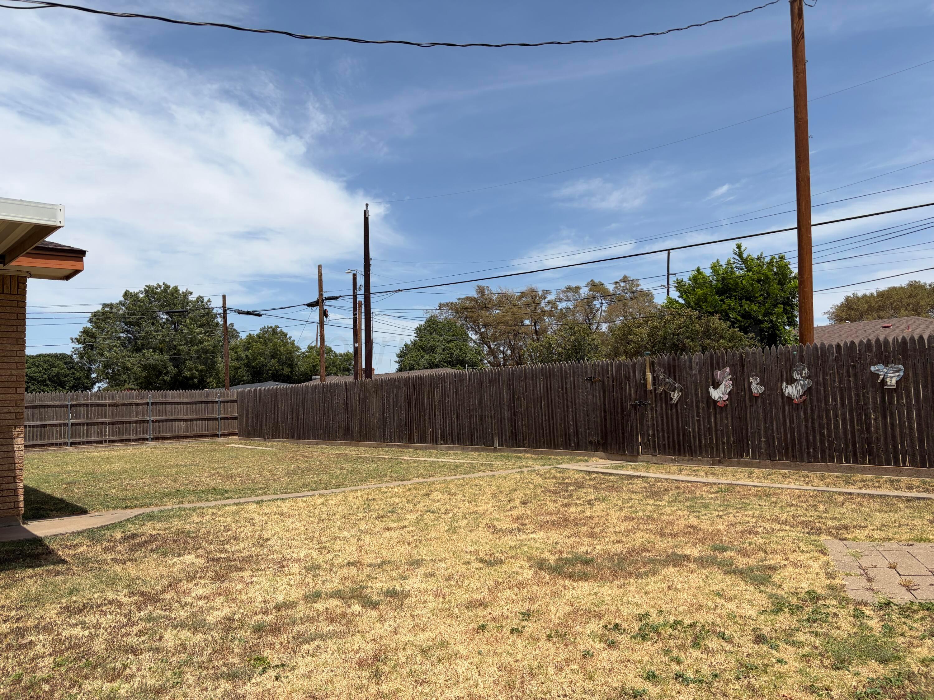 1700 Ellison Street Property Photo 23